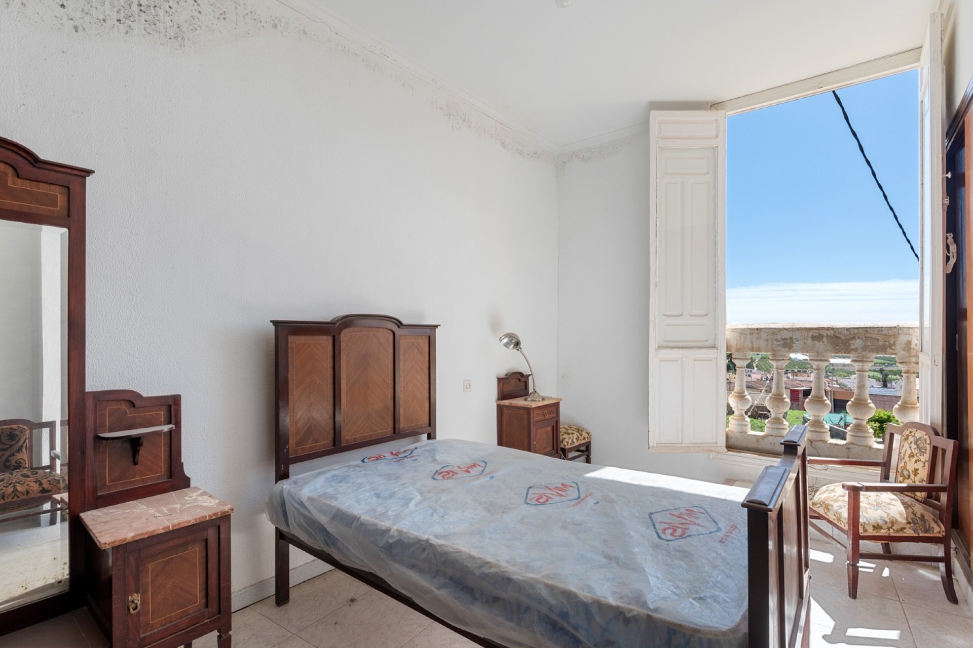 Resale - Country House -
Orihuela