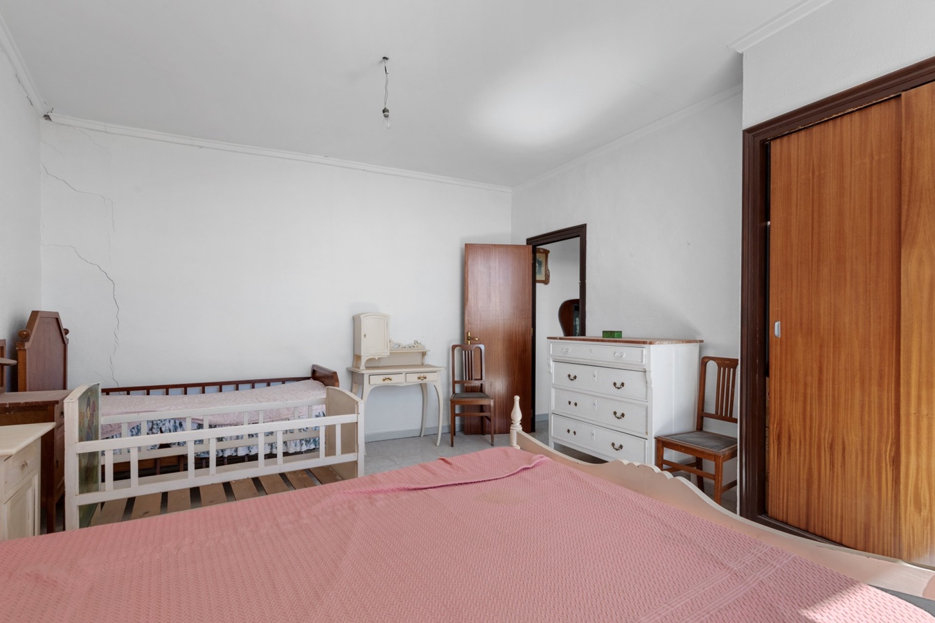 Resale - Country House -
Orihuela