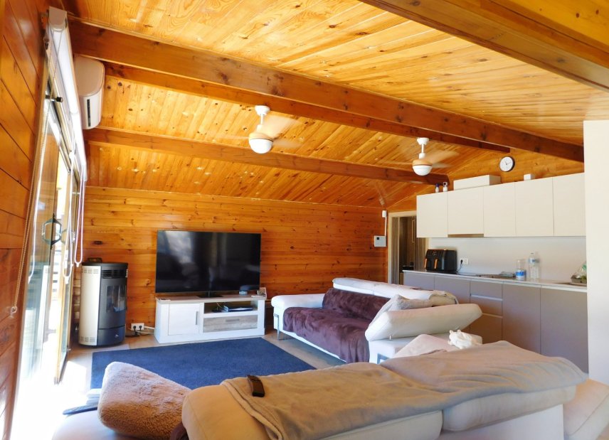 Resale - Country House -
Torremendo
