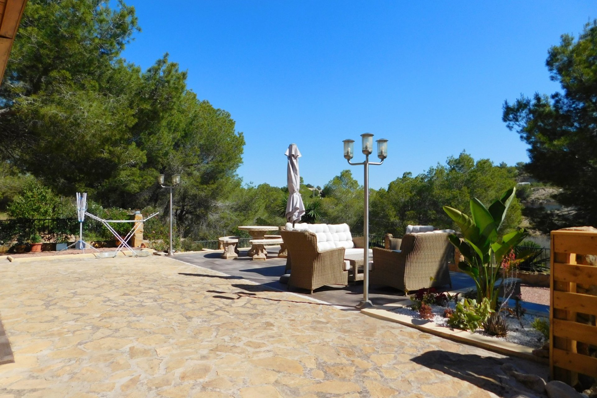 Resale - Country House -
Torremendo