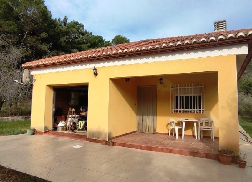 Resale - Country House -
Villalonga
