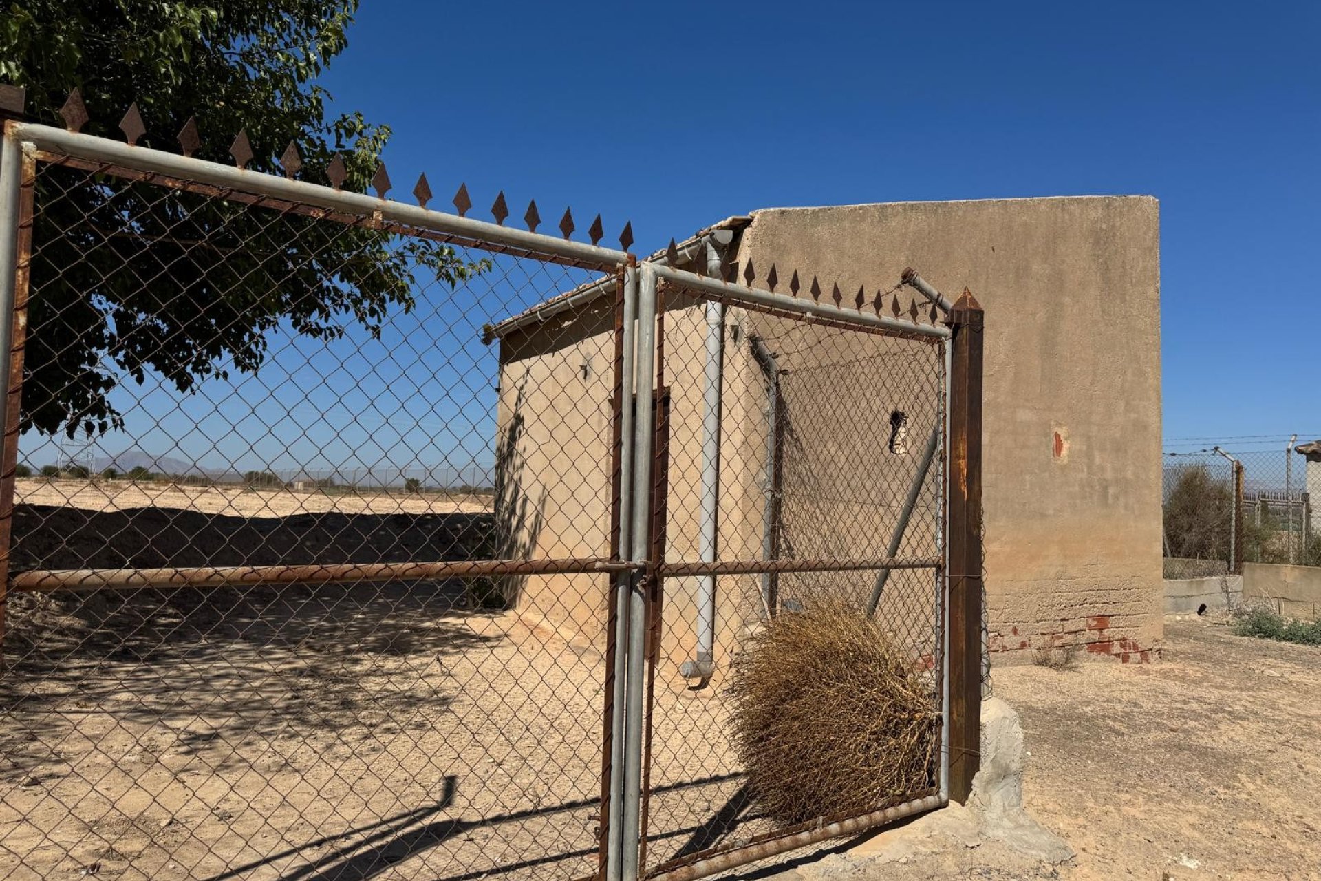 Resale - Land -
Elche - La Marina