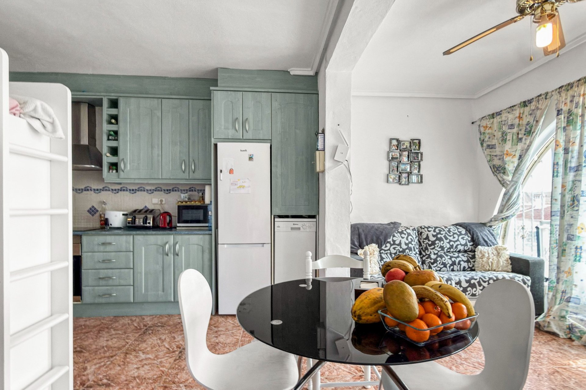 Resale - Townhouse -
Ciudad Quesada