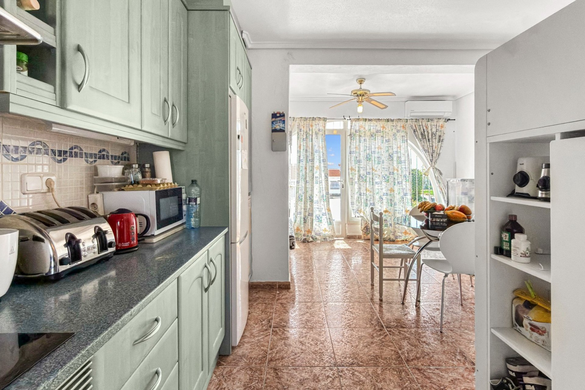 Resale - Townhouse -
Ciudad Quesada