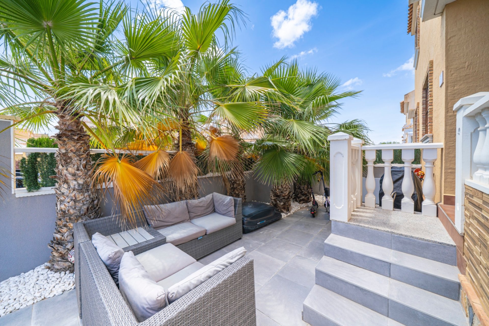 Resale - Townhouse -
Ciudad Quesada