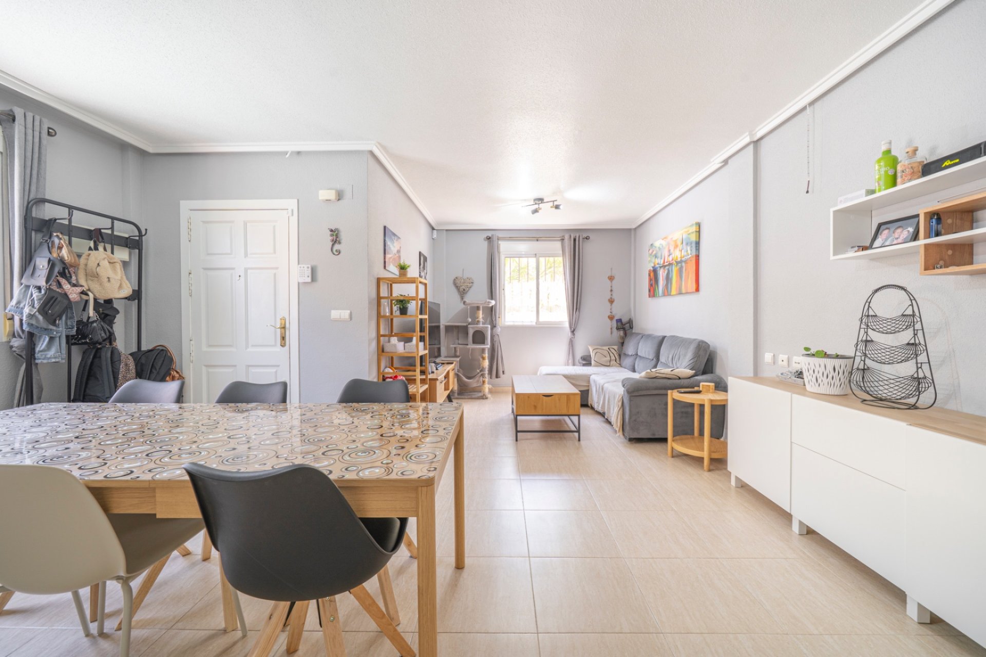Resale - Townhouse -
Ciudad Quesada