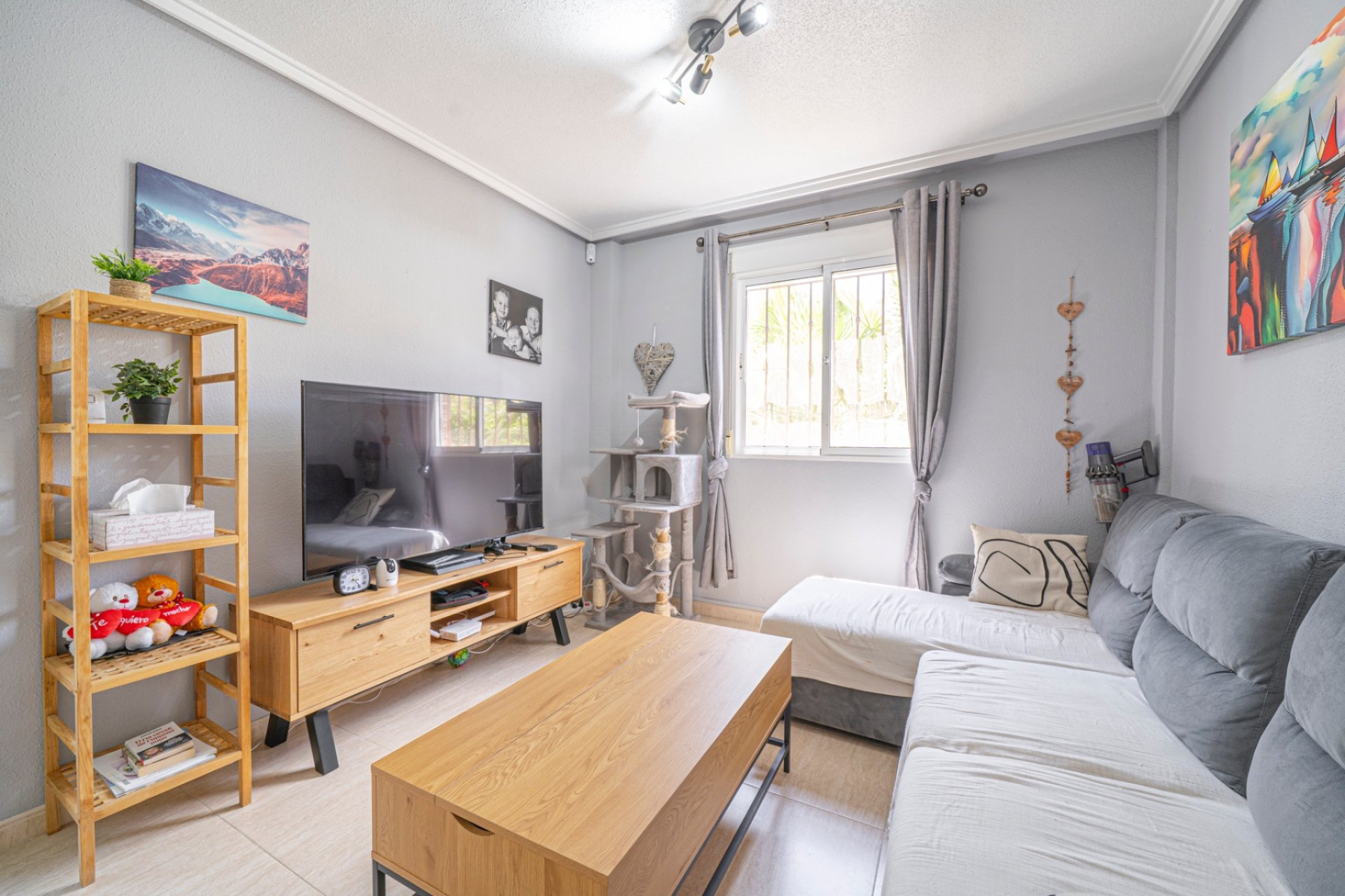 Resale - Townhouse -
Ciudad Quesada