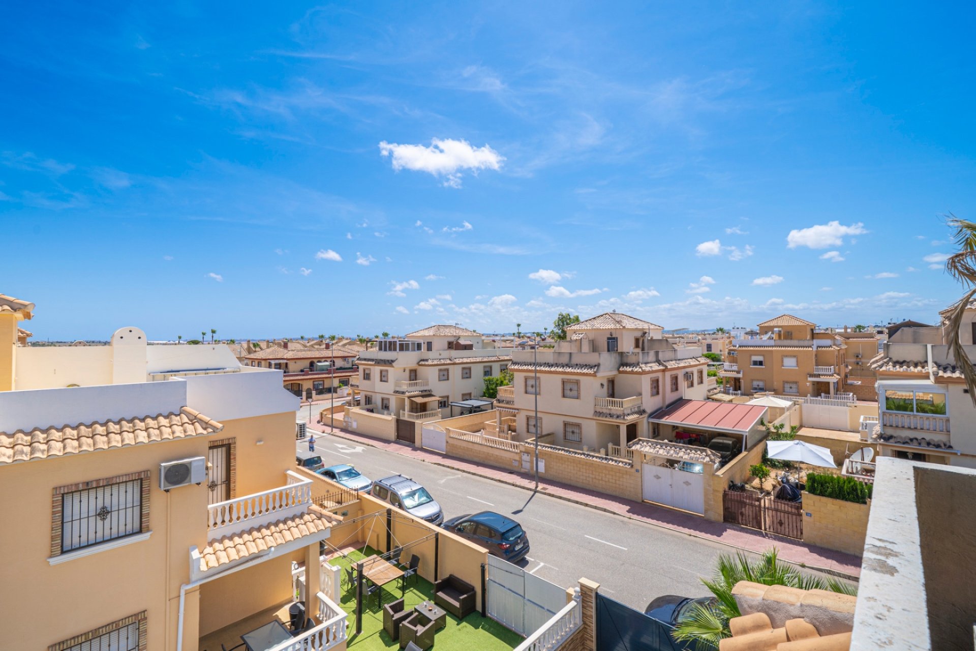 Resale - Townhouse -
Ciudad Quesada