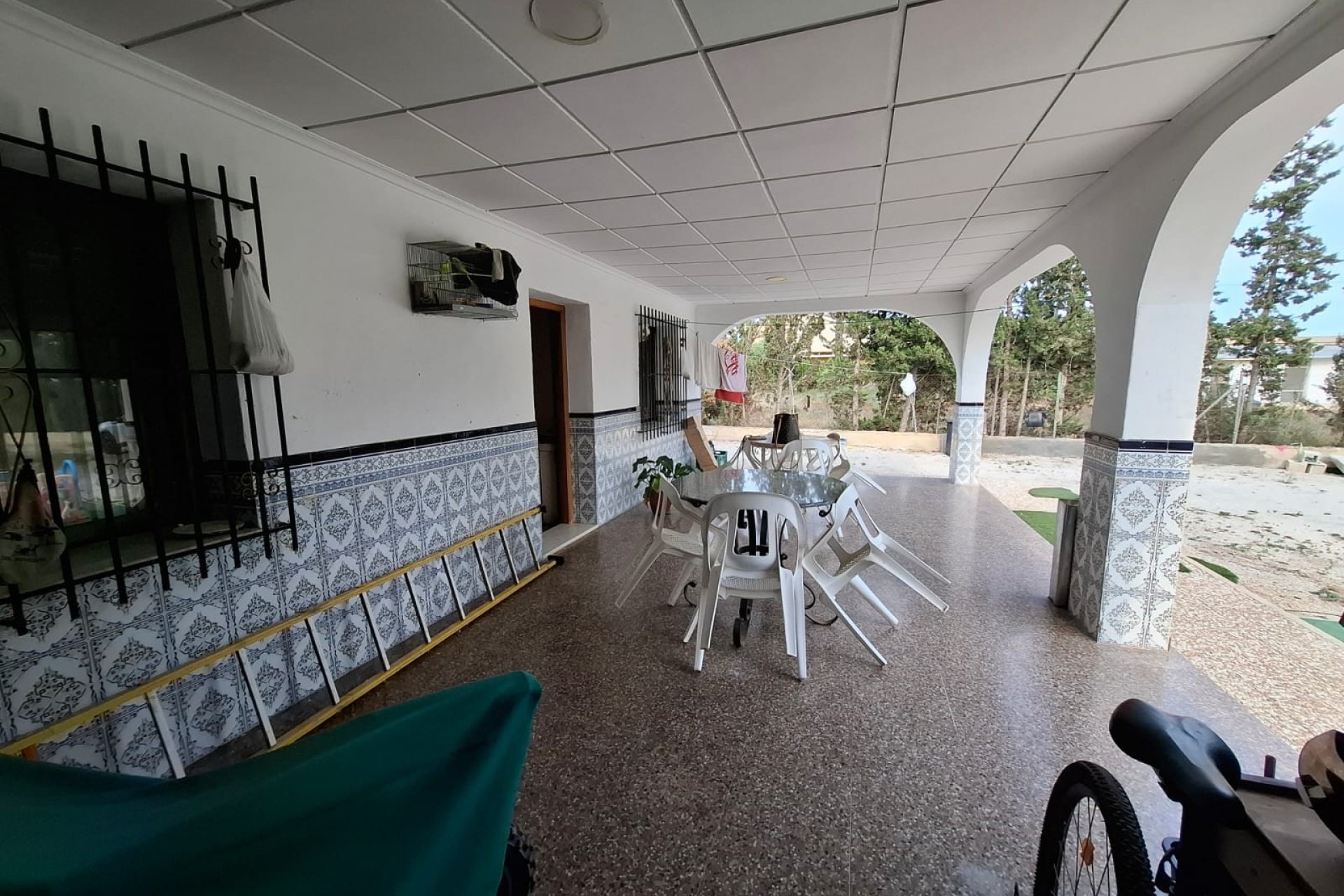 Resale - Townhouse -
Elche - Matola