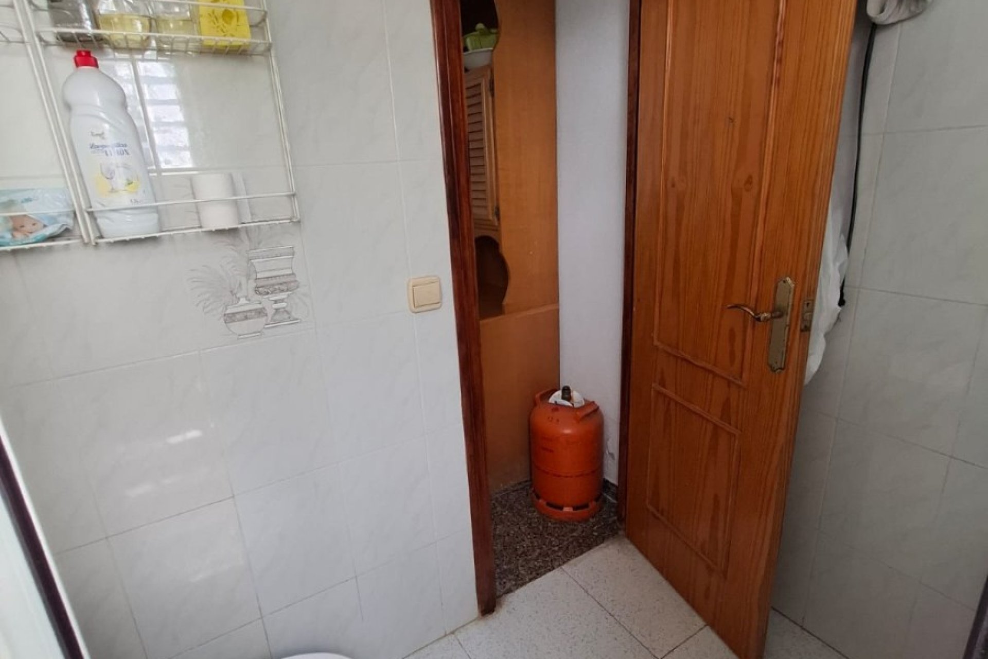 Resale - Townhouse -
Elche - Matola
