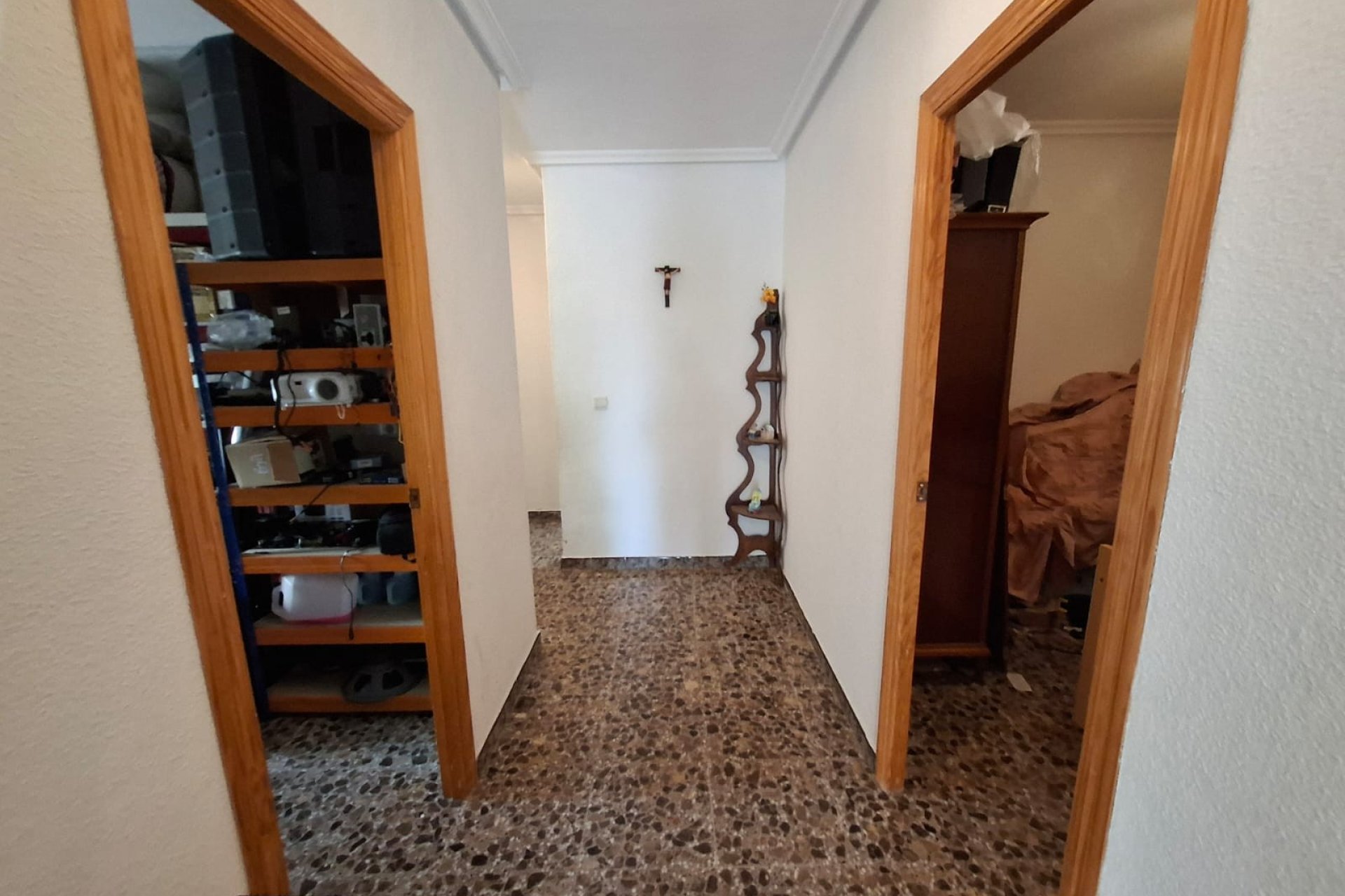 Resale - Townhouse -
Elche - Matola