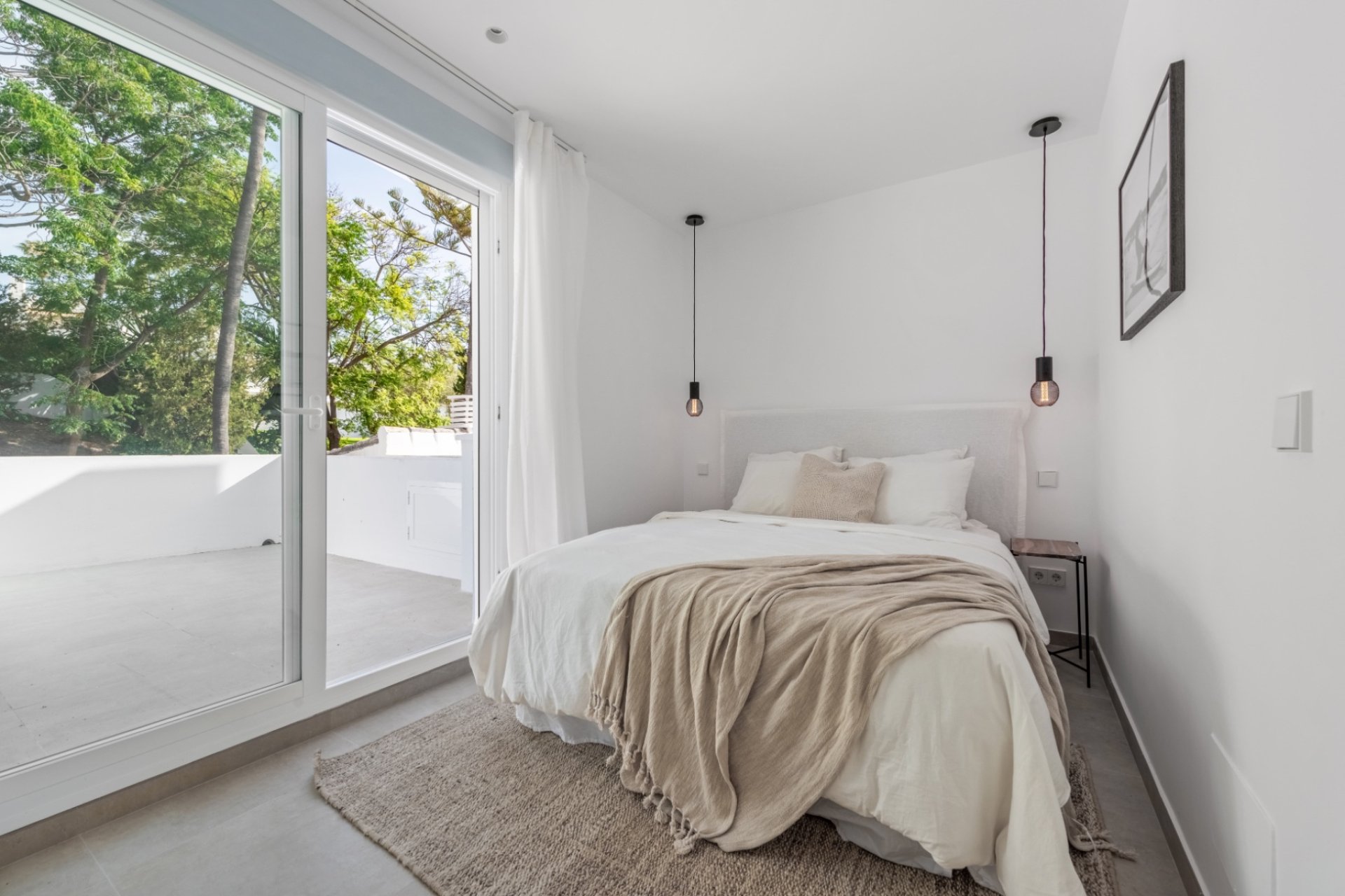 Resale - Townhouse -
Marbella - Nueva Andalucía