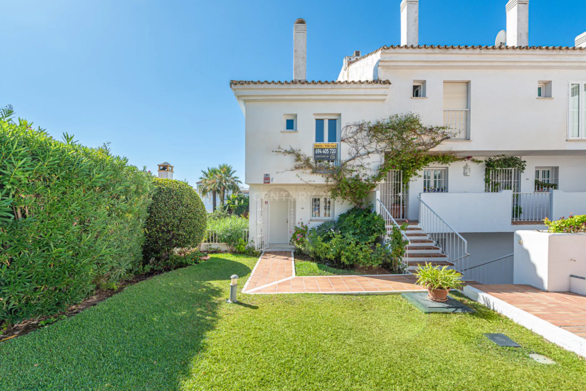Resale - Townhouse -
Marbella - Puerto Banús