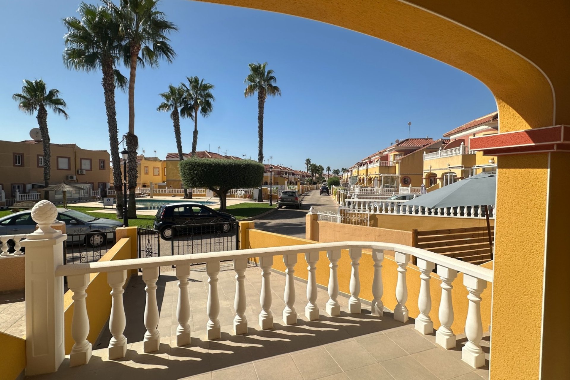 Resale - Townhouse -
Orihuela Costa - La Regia