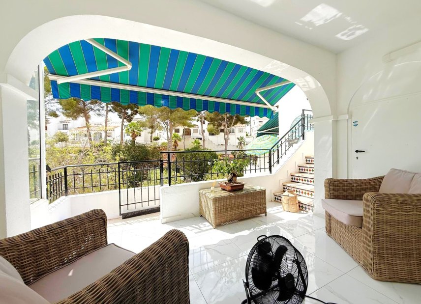 Resale - Townhouse -
Orihuela Costa - Villamartín