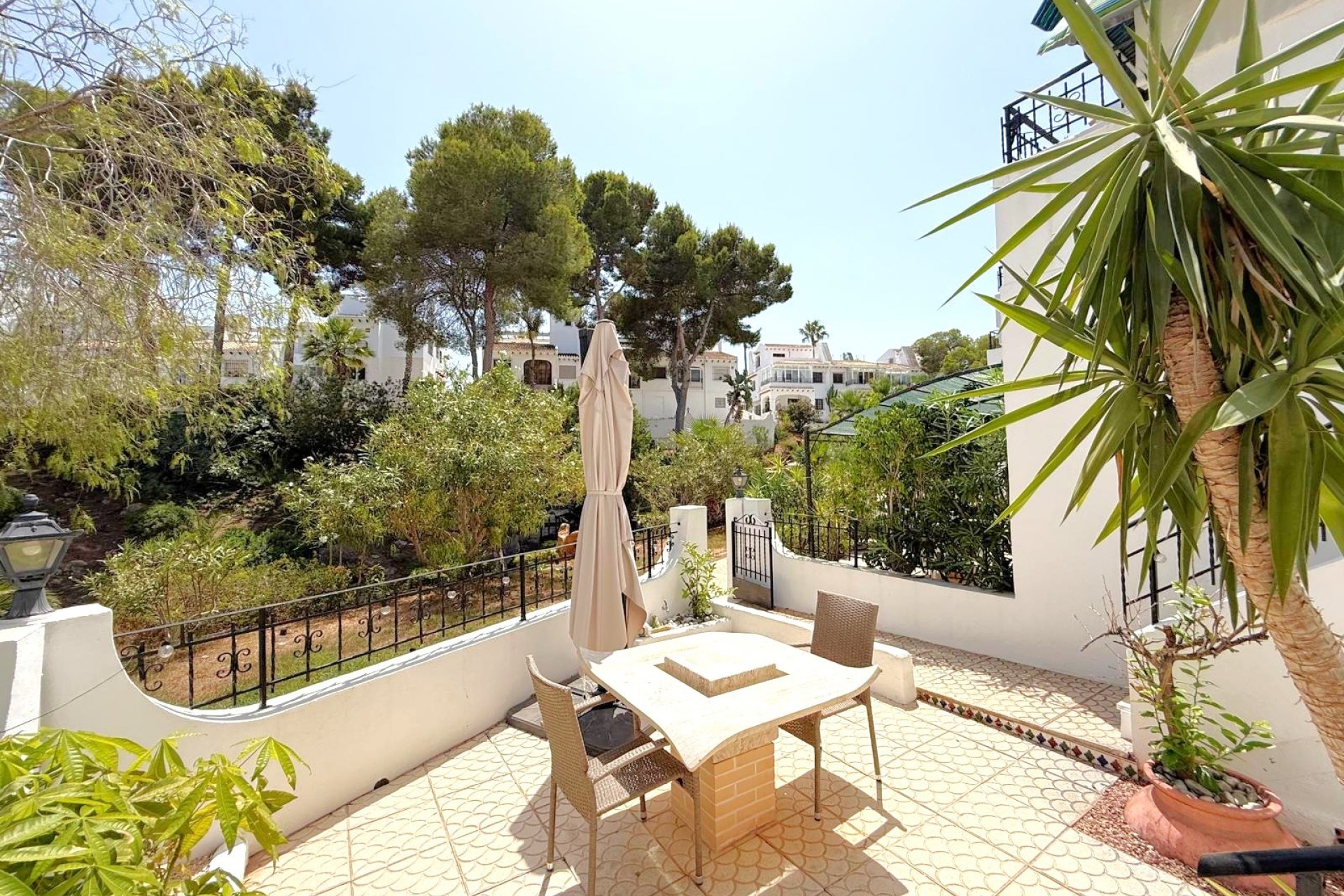 Resale - Townhouse -
Orihuela Costa - Villamartín