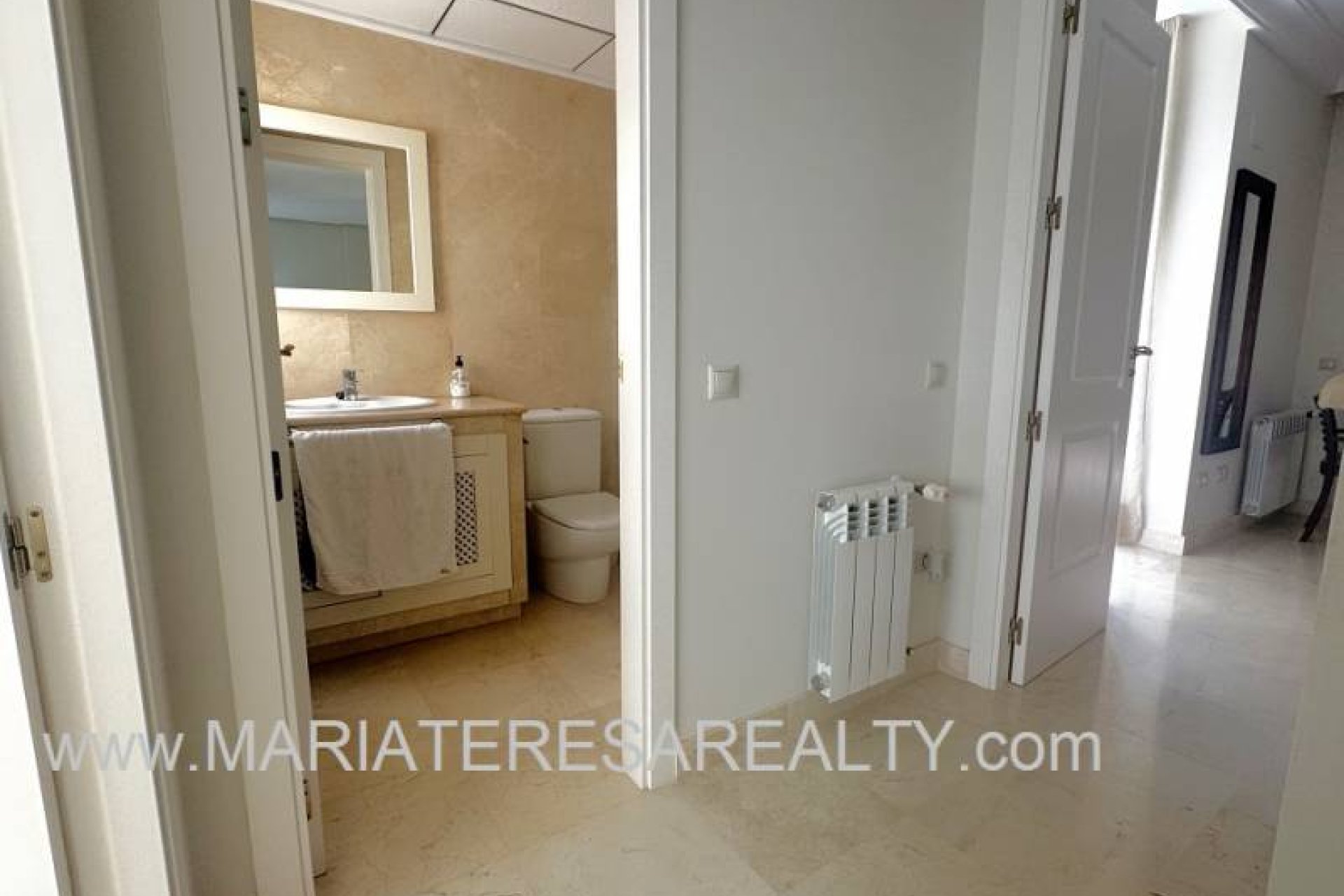 Resale - Townhouse -
San Javier - Roda