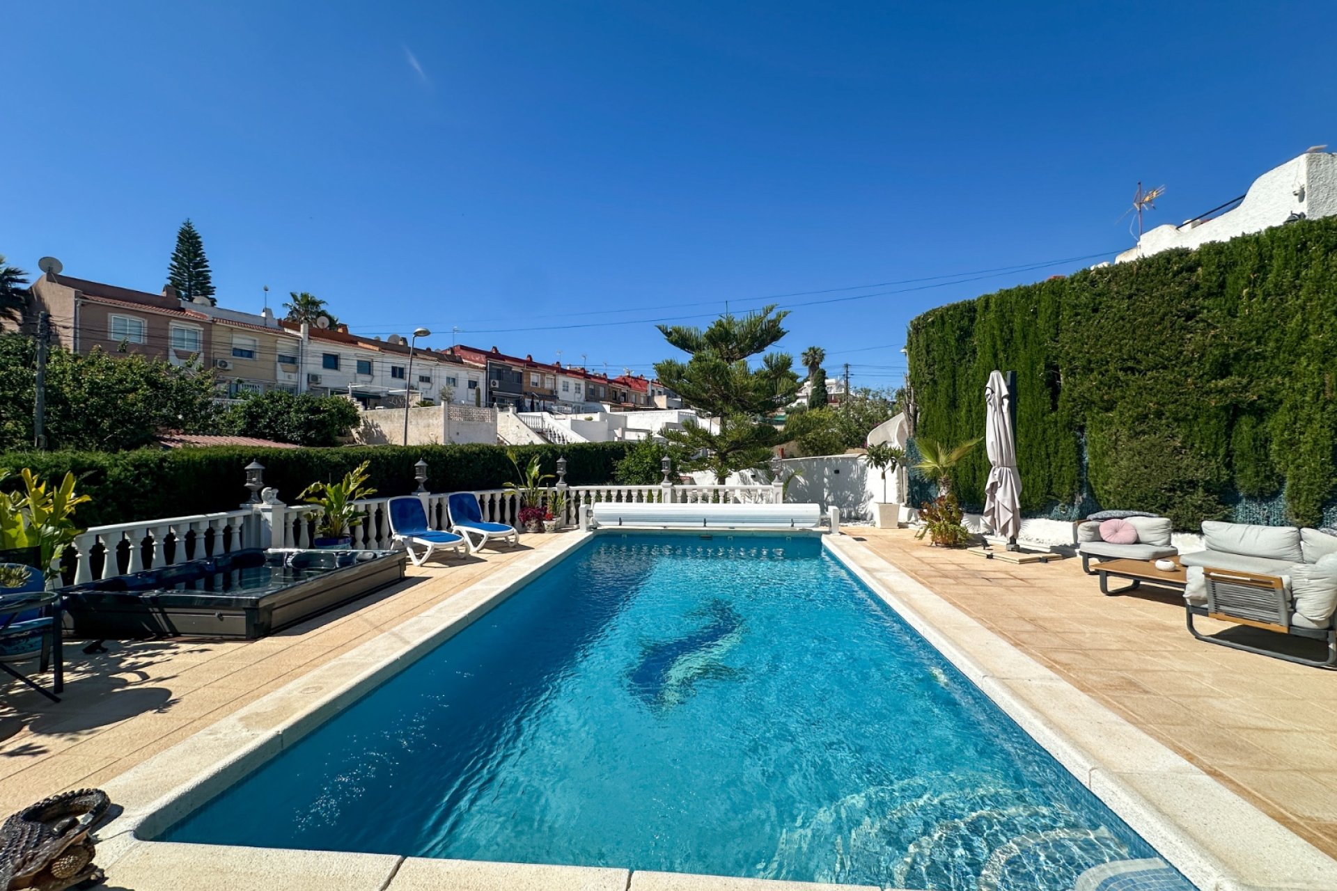 Resale - Townhouse -
Torrevieja - Los Balcones