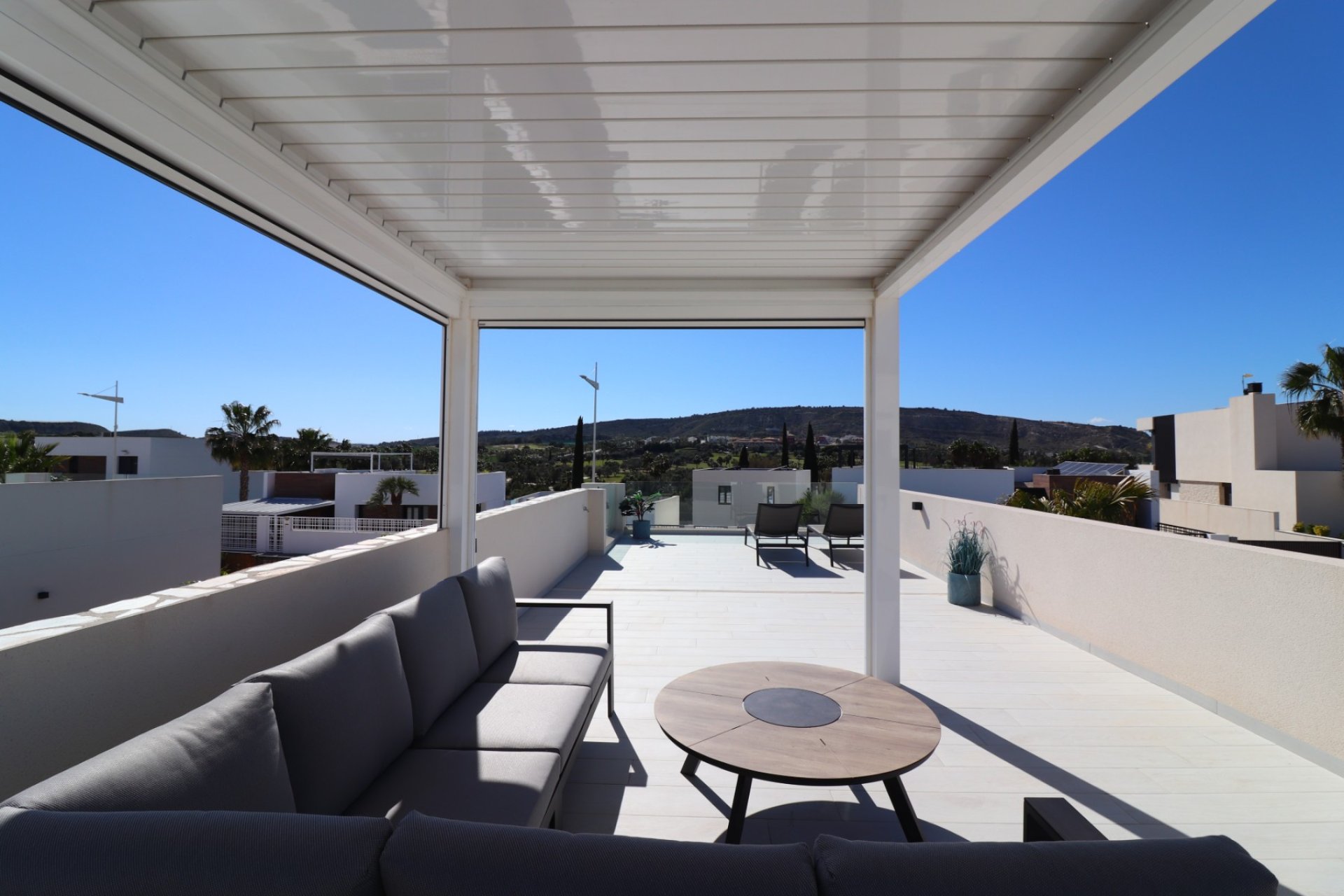 Resale - Villa -
Algorfa - La finca Golf