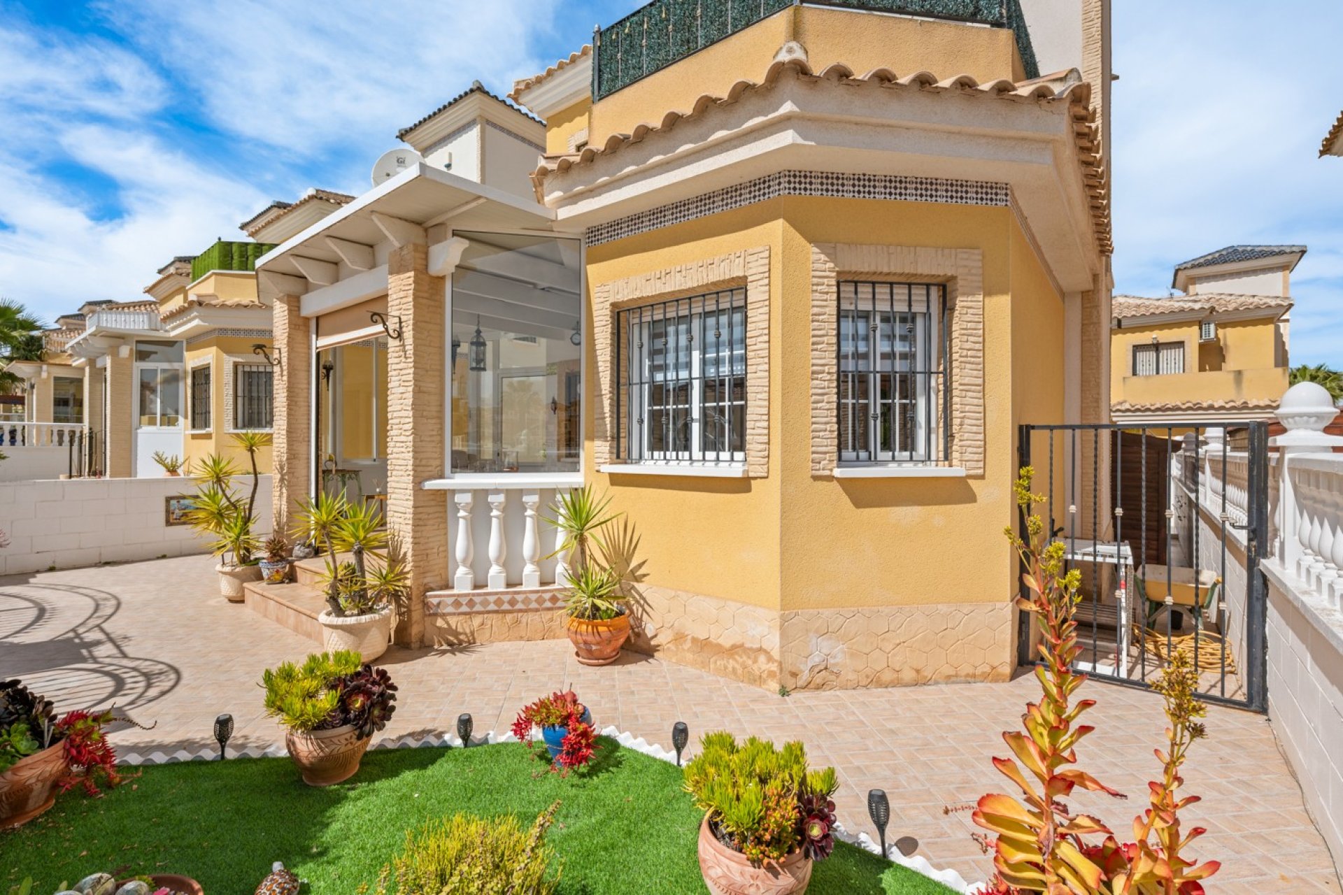 Resale - Villa -
Algorfa - Lo Crispin