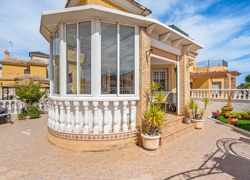 Resale - Villa -
Algorfa - Lo Crispin