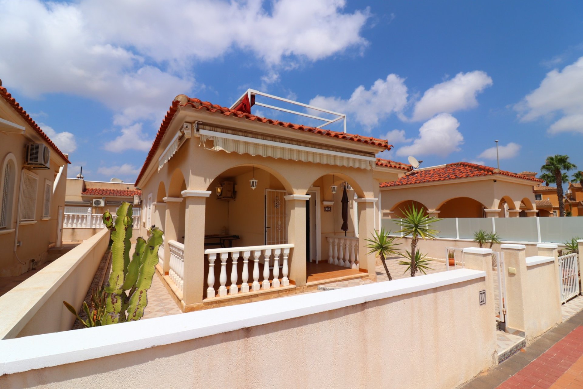 Resale - Villa -
Algorfa - Lo Crispin