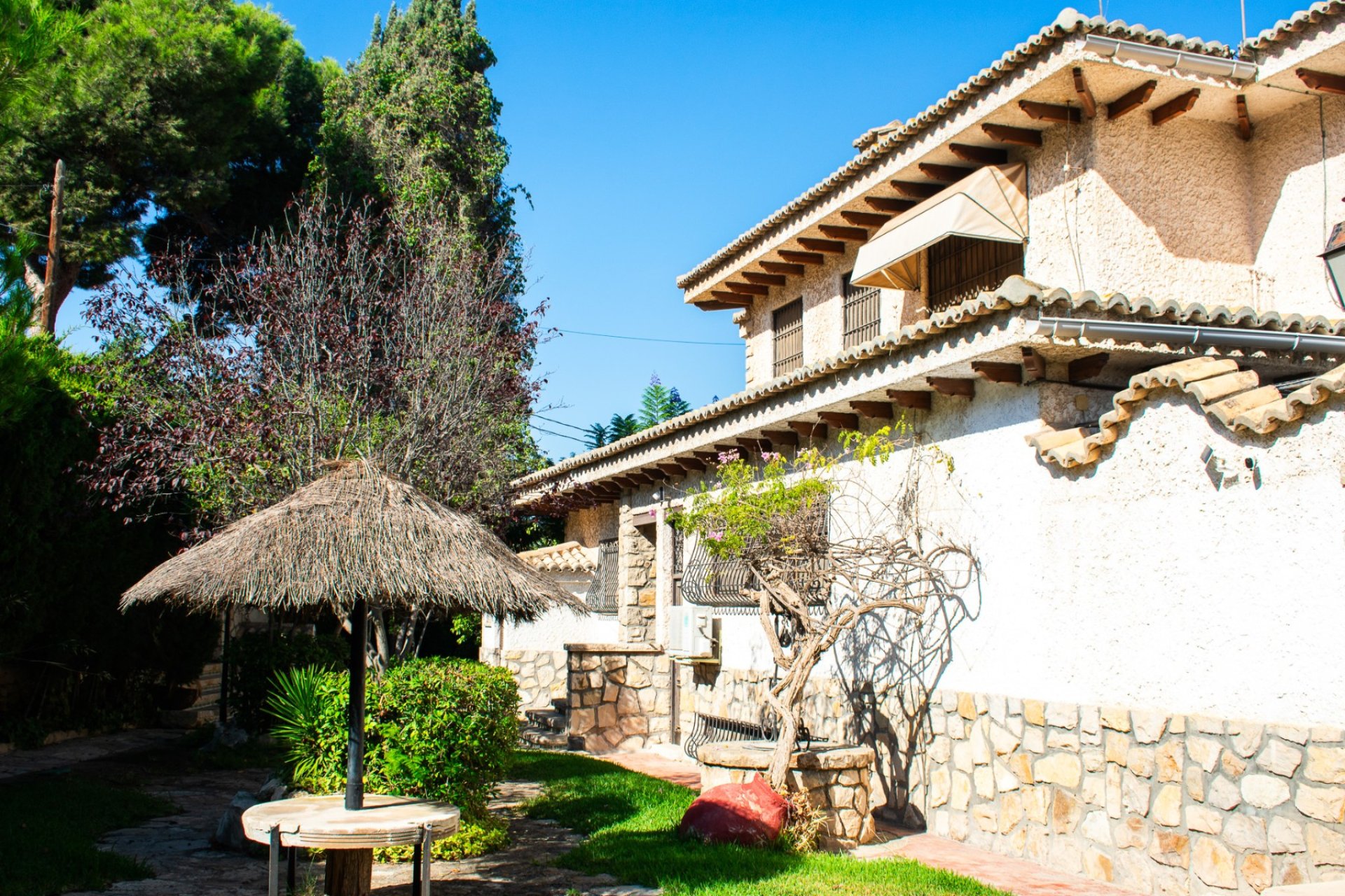 Resale - Villa -
Alicante - Albufereta