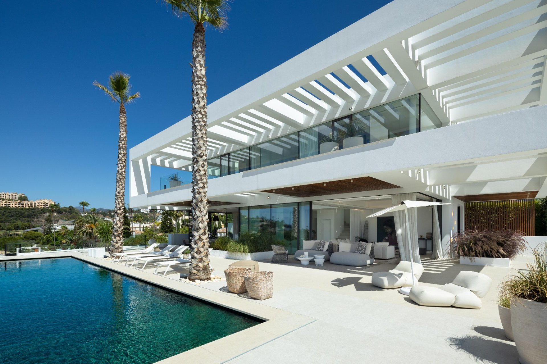 Resale - Villa -
Benahavis - La Quinta