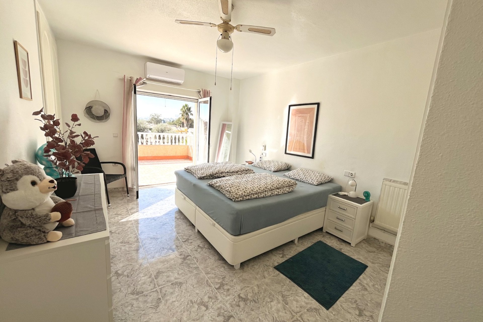 Resale - Villa -
Benijofar - Monte Azul