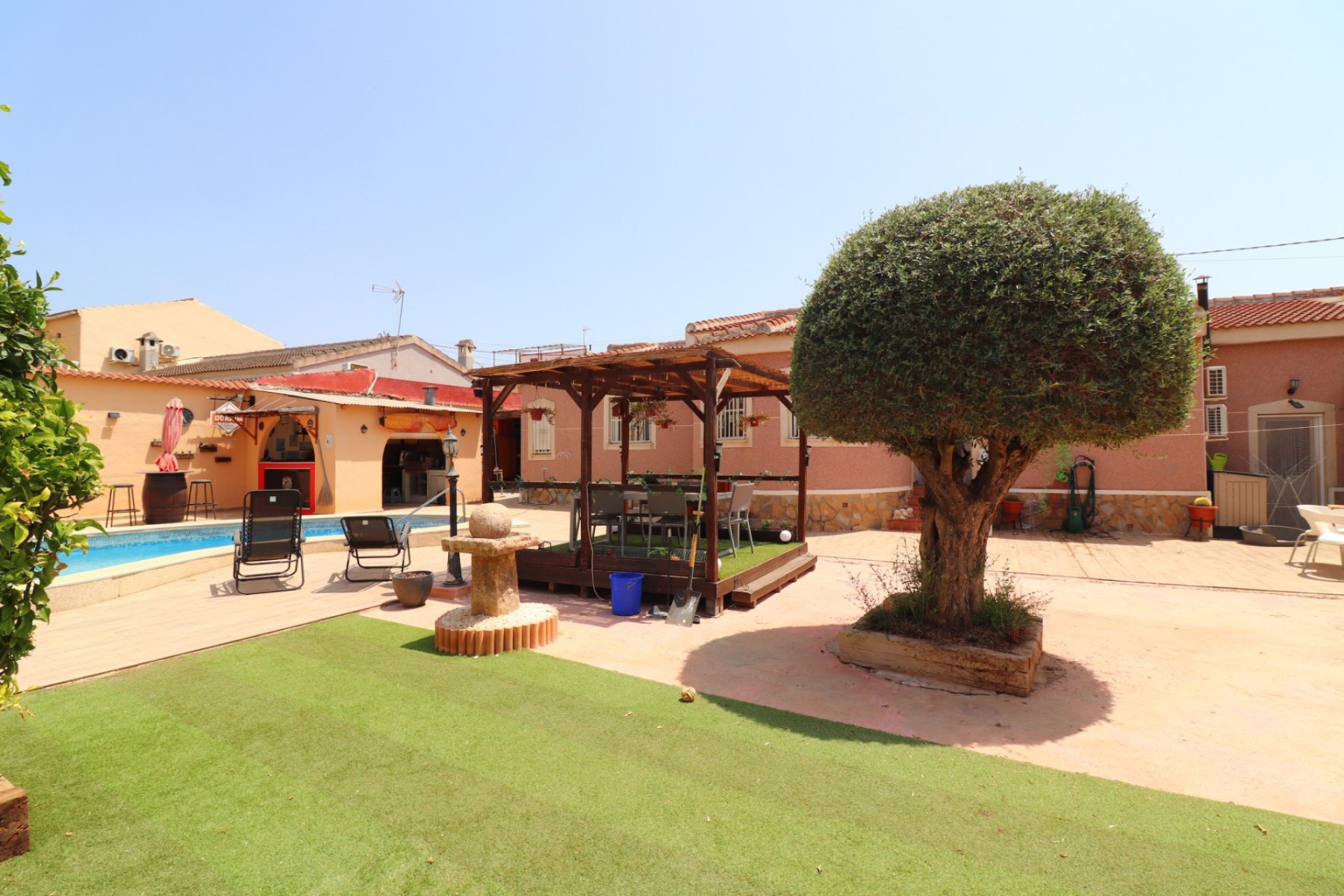 Resale - Villa -
Benijofar