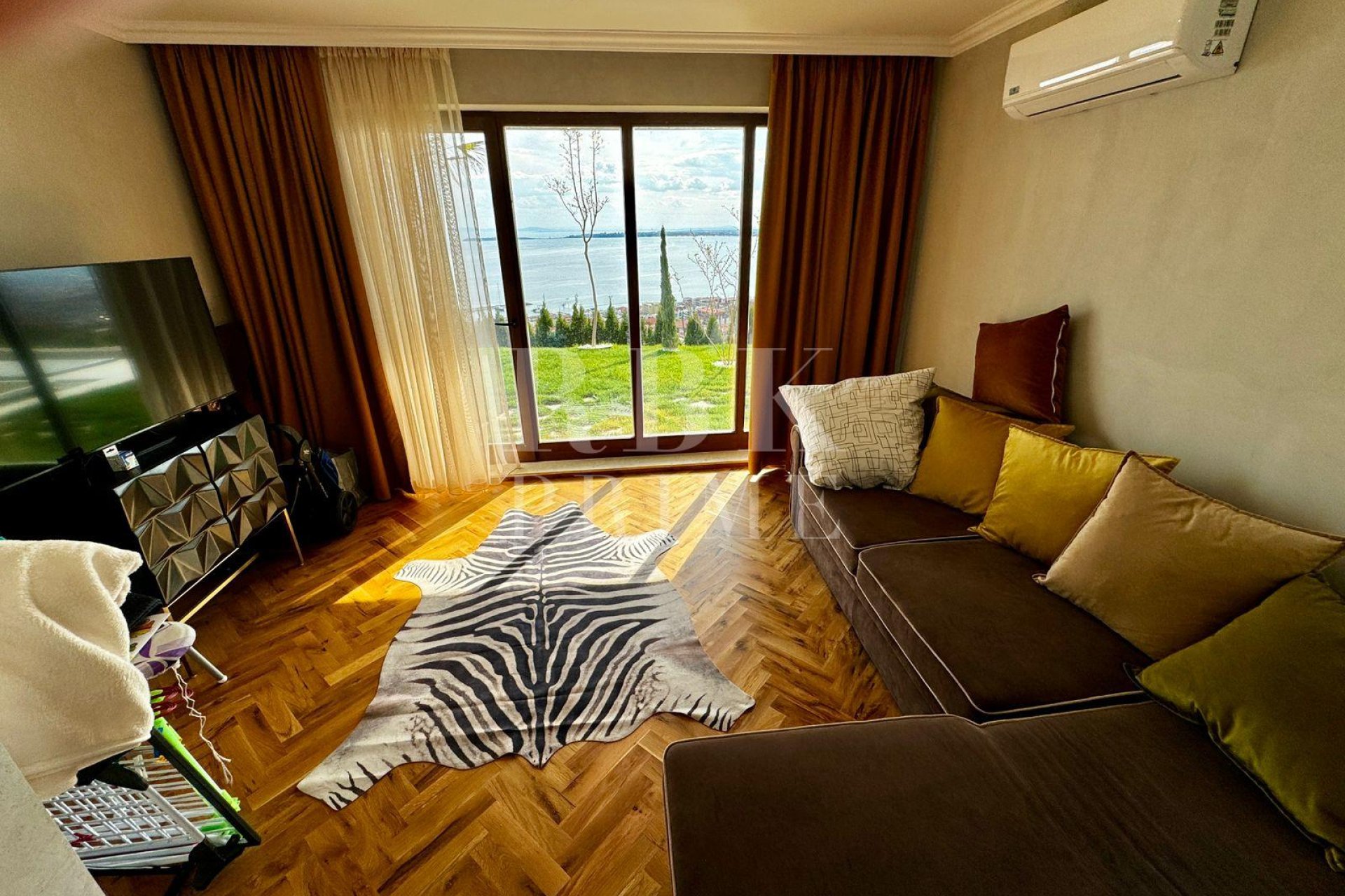Resale - Villa -
Bulgaria - Sveti Vlas