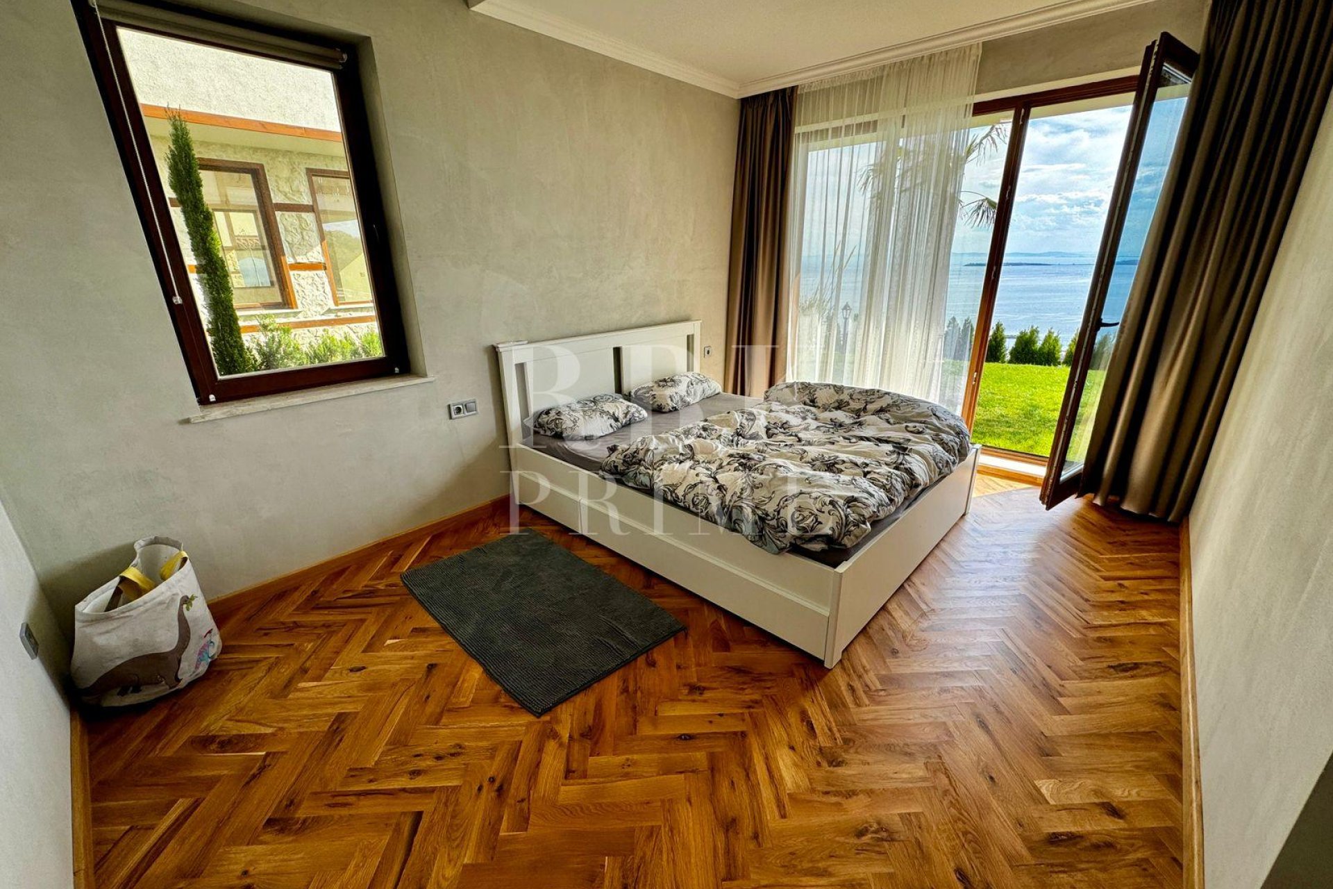 Resale - Villa -
Bulgaria - Sveti Vlas