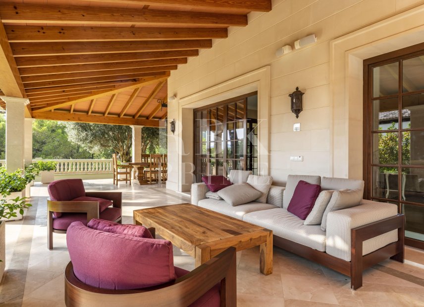 Resale - Villa -
Calvià - Peguera