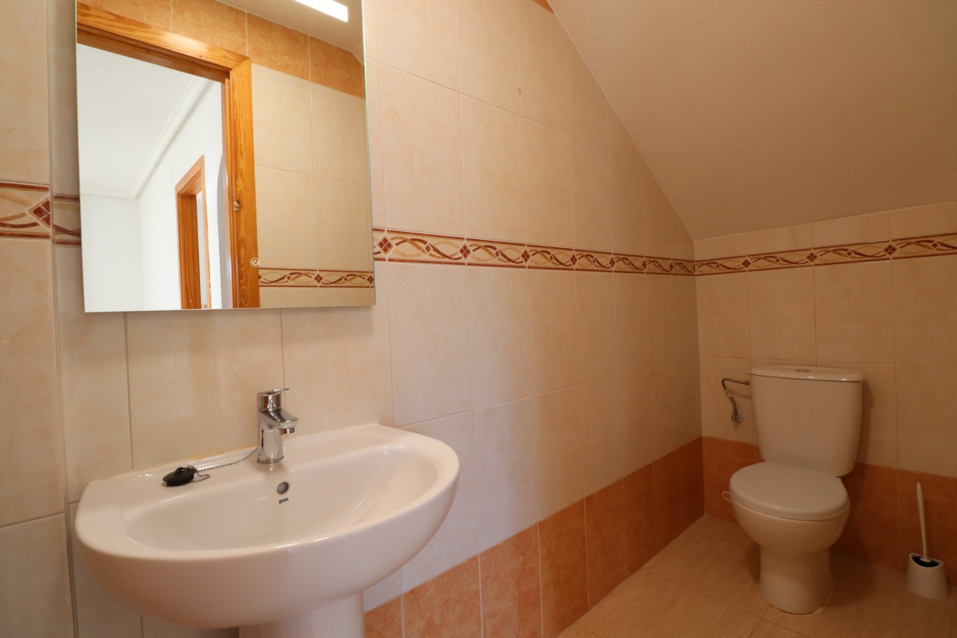 Resale - Villa -
Ciudad Quesada - Lo Marabú