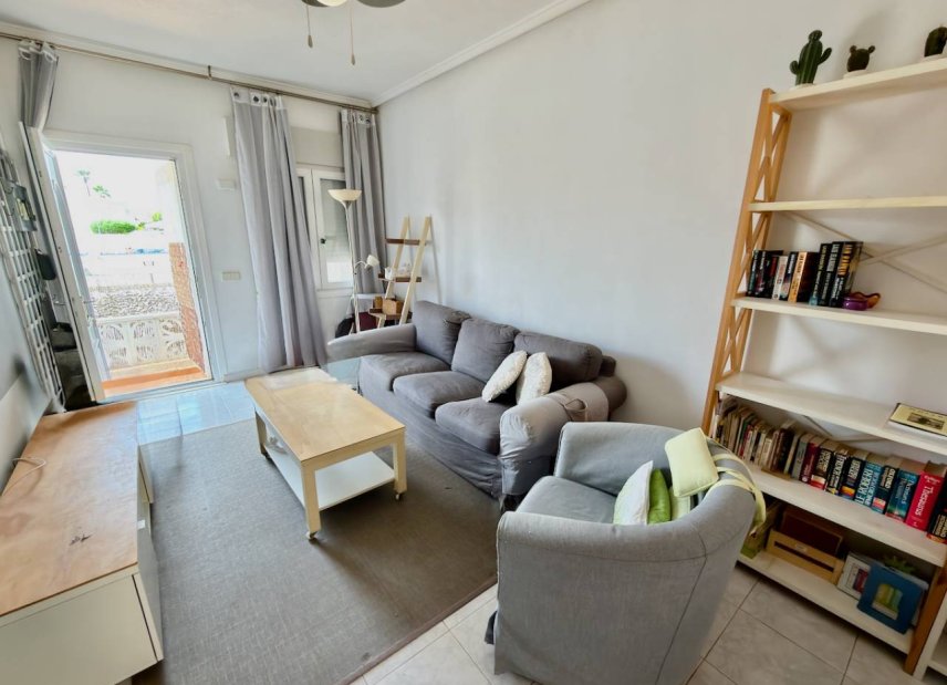Resale - Villa -
Ciudad Quesada - Pueblo Bravo