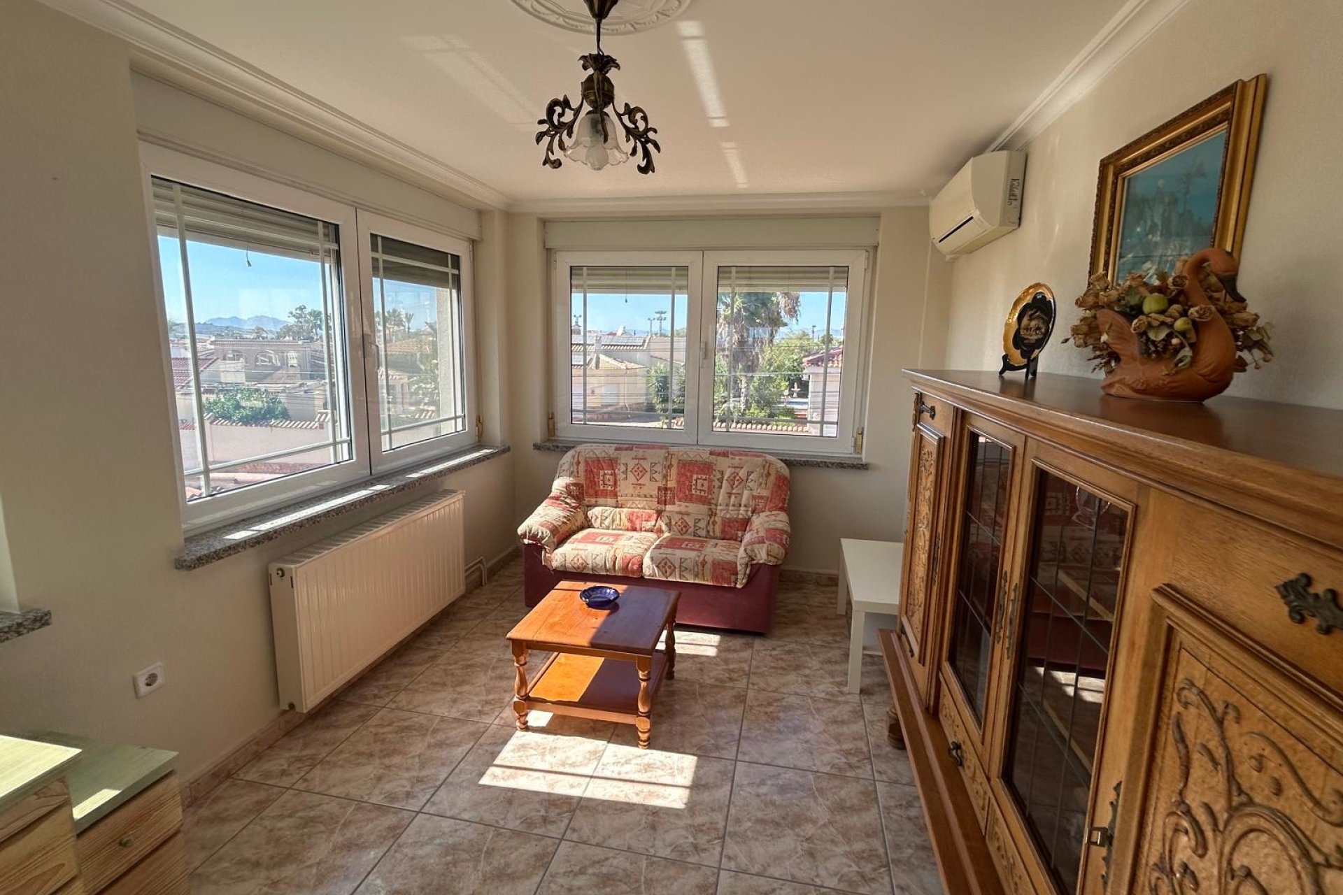 Resale - Villa -
Ciudad Quesada - town