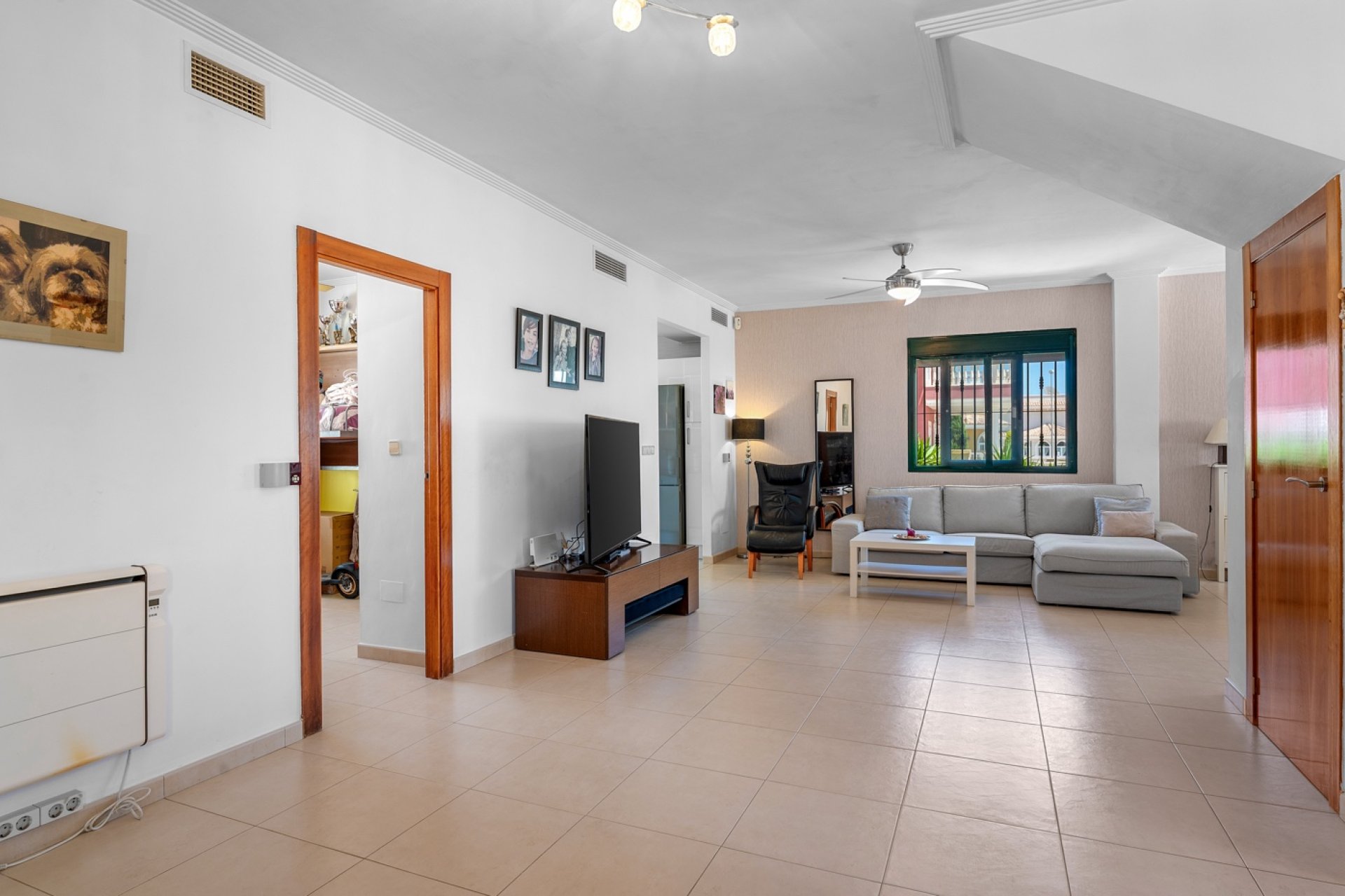 Resale - Villa -
Ciudad Quesada