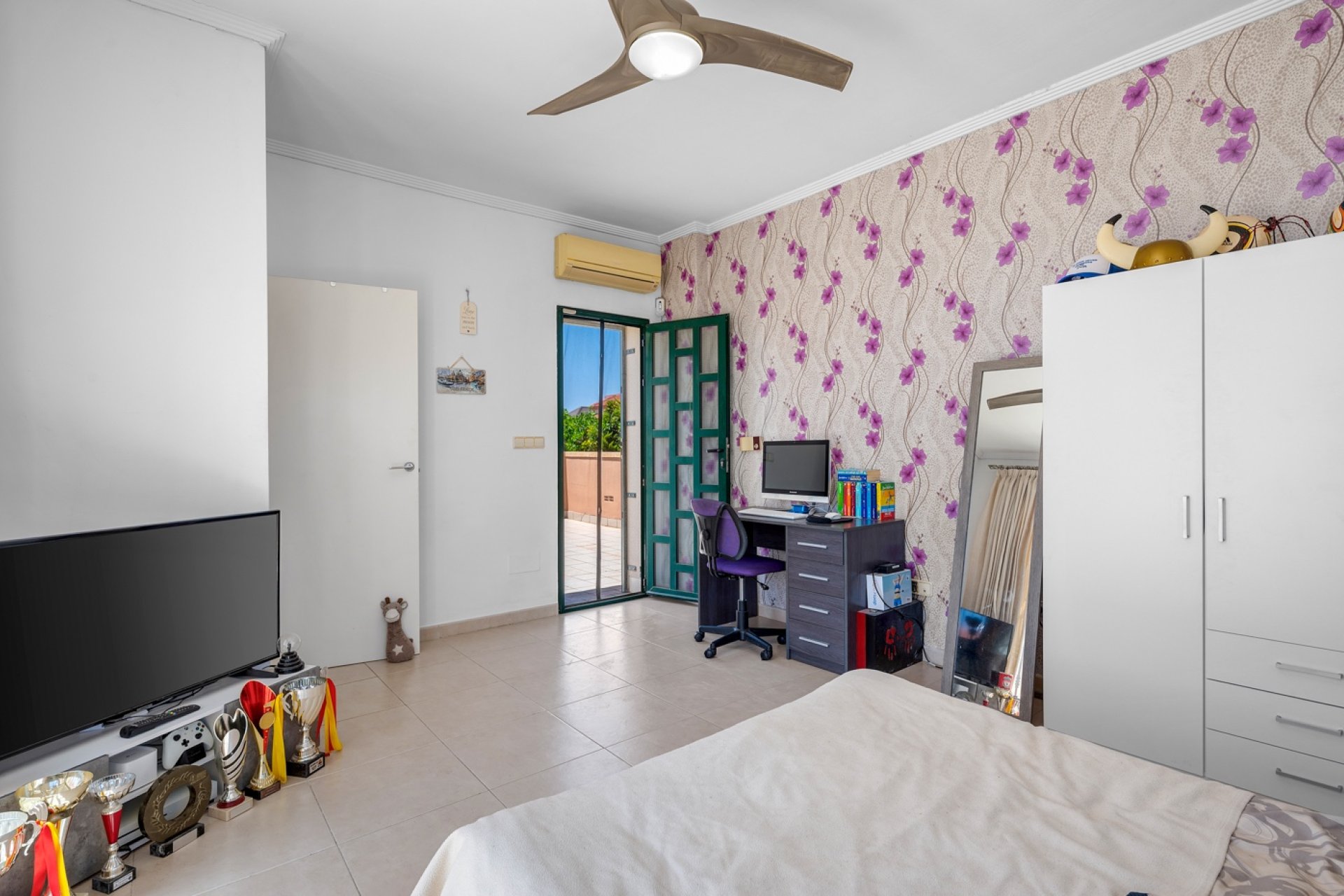 Resale - Villa -
Ciudad Quesada