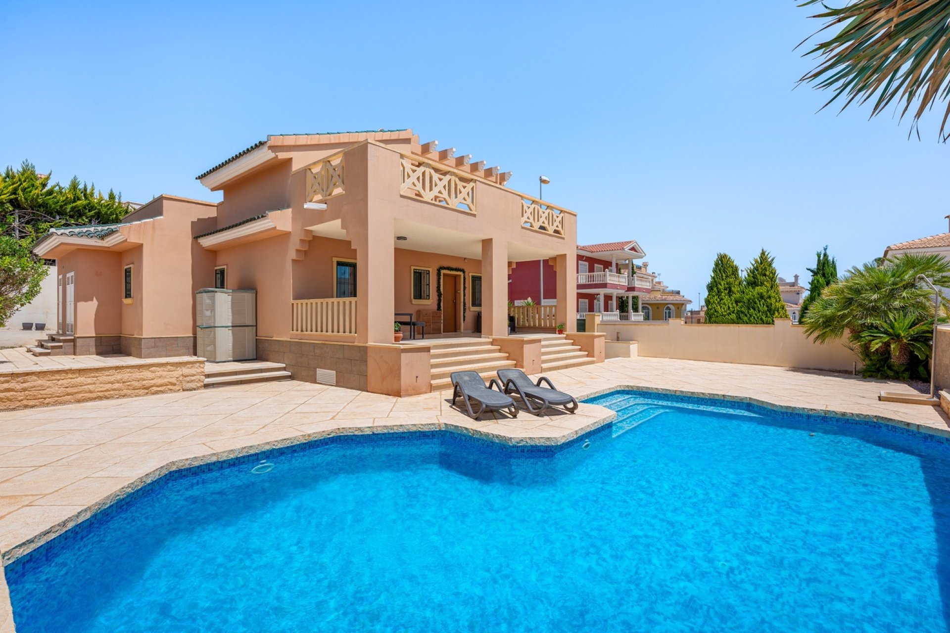 Resale - Villa -
Ciudad Quesada