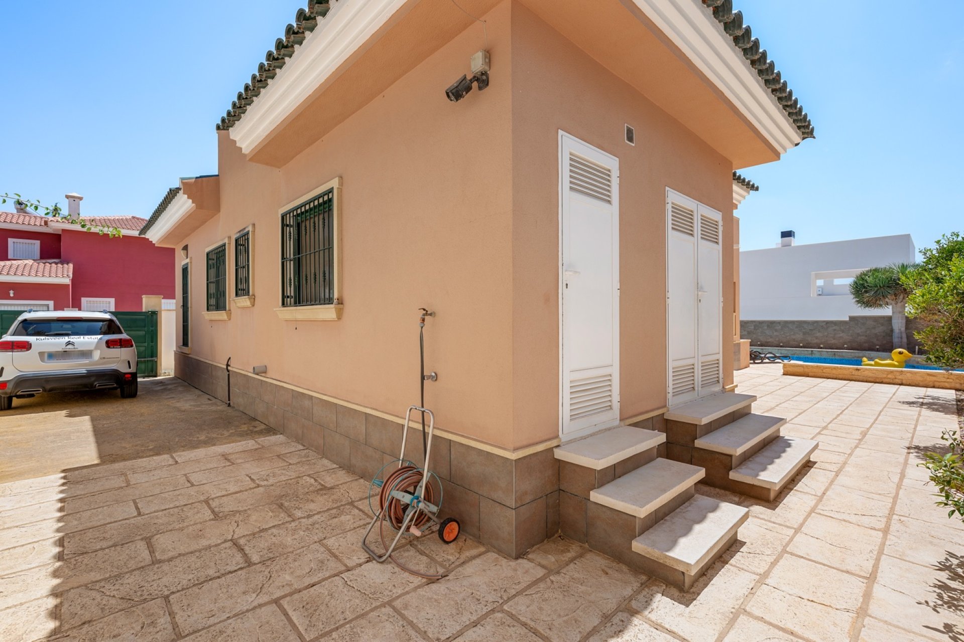 Resale - Villa -
Ciudad Quesada