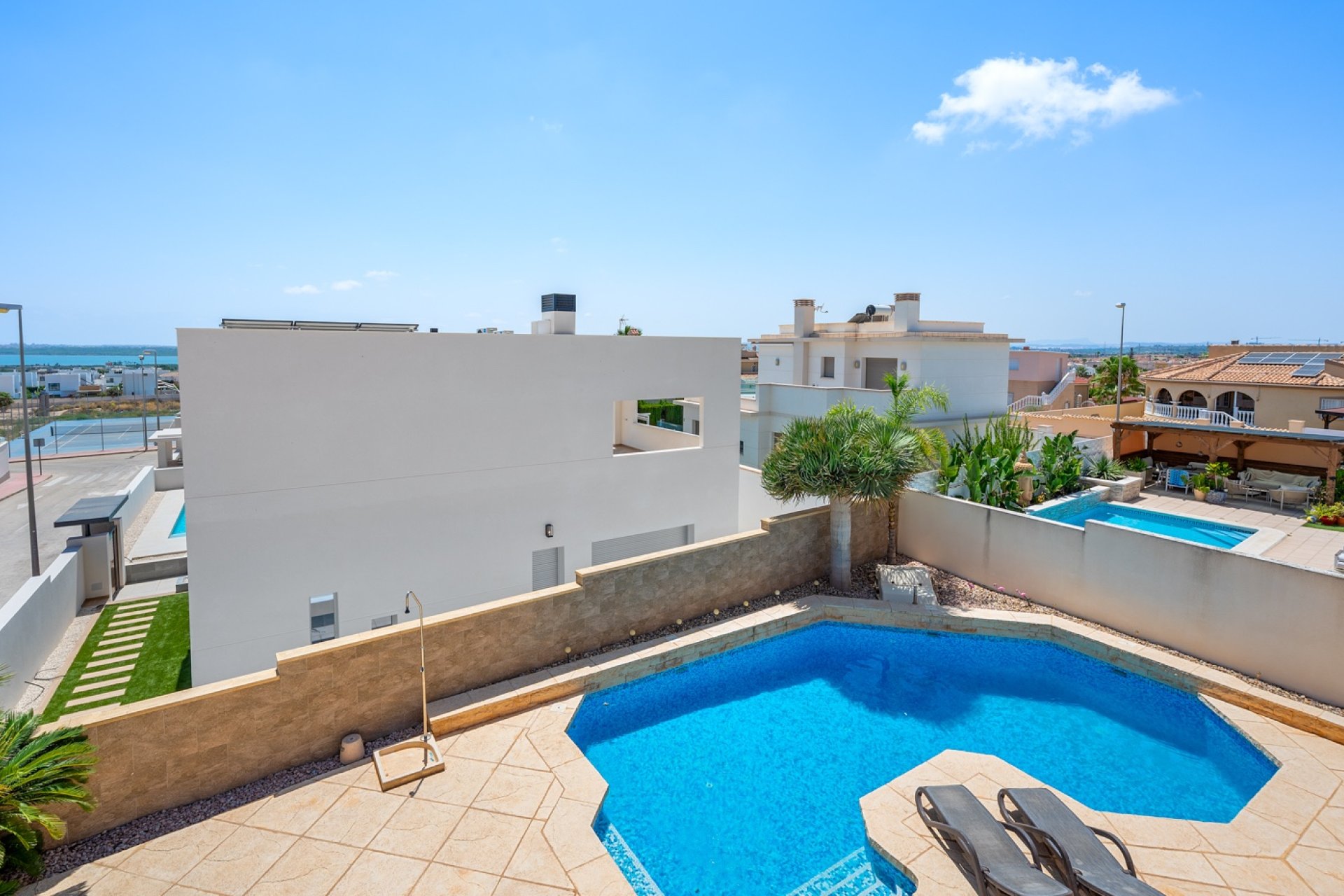 Resale - Villa -
Ciudad Quesada