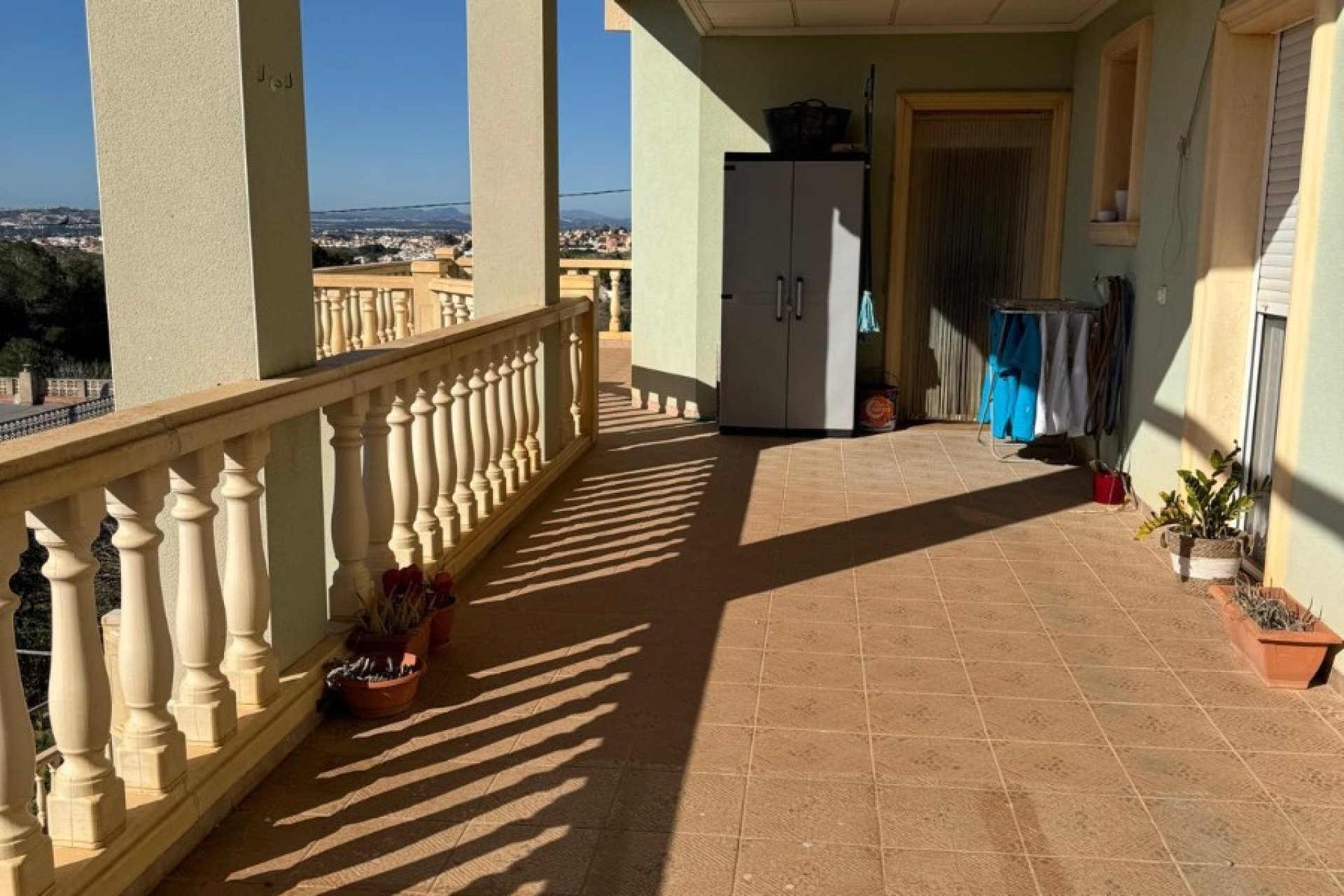 Resale - Villa -
Elche - La Marina
