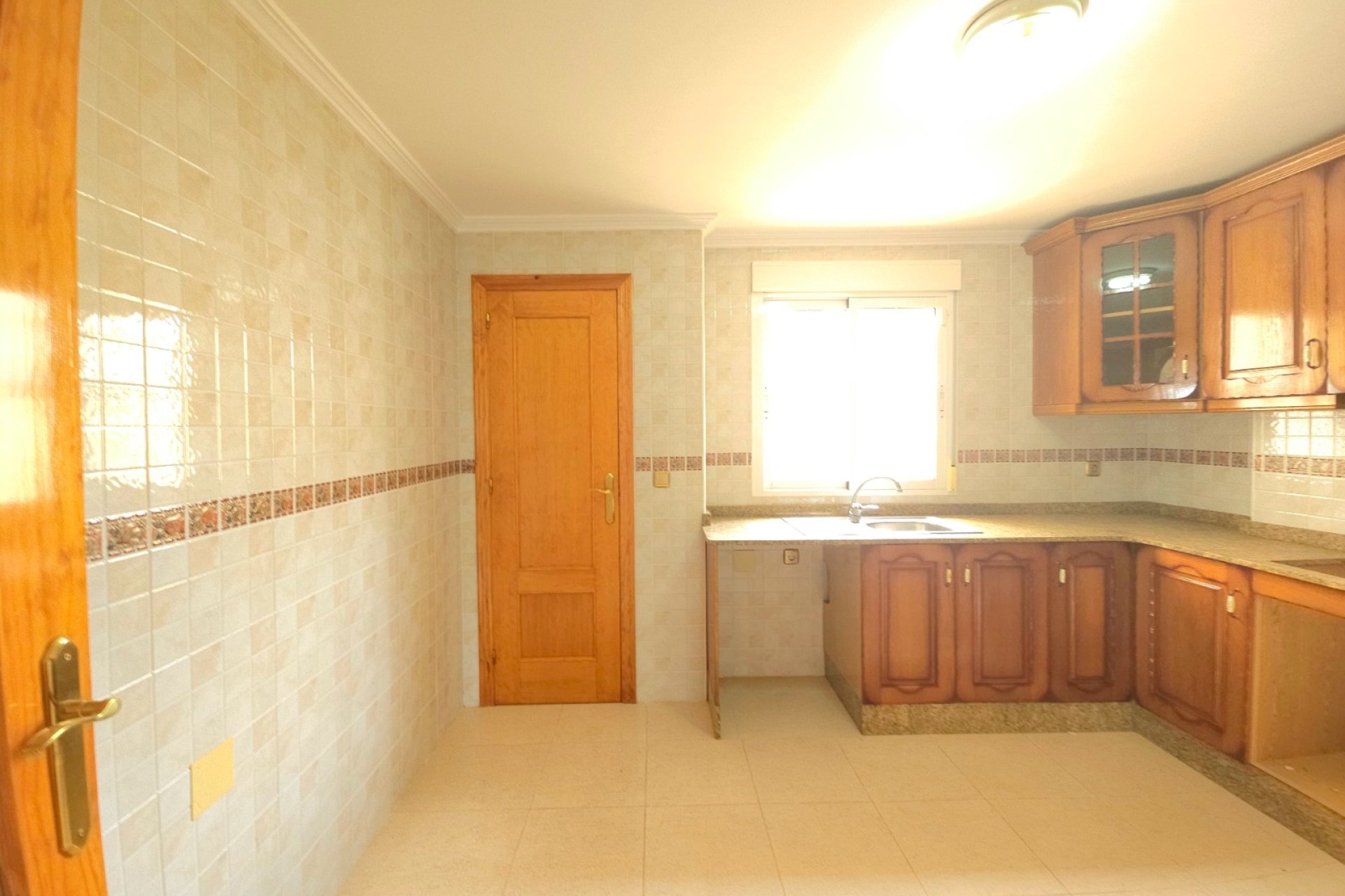 Resale - Villa -
Elche - La Marina