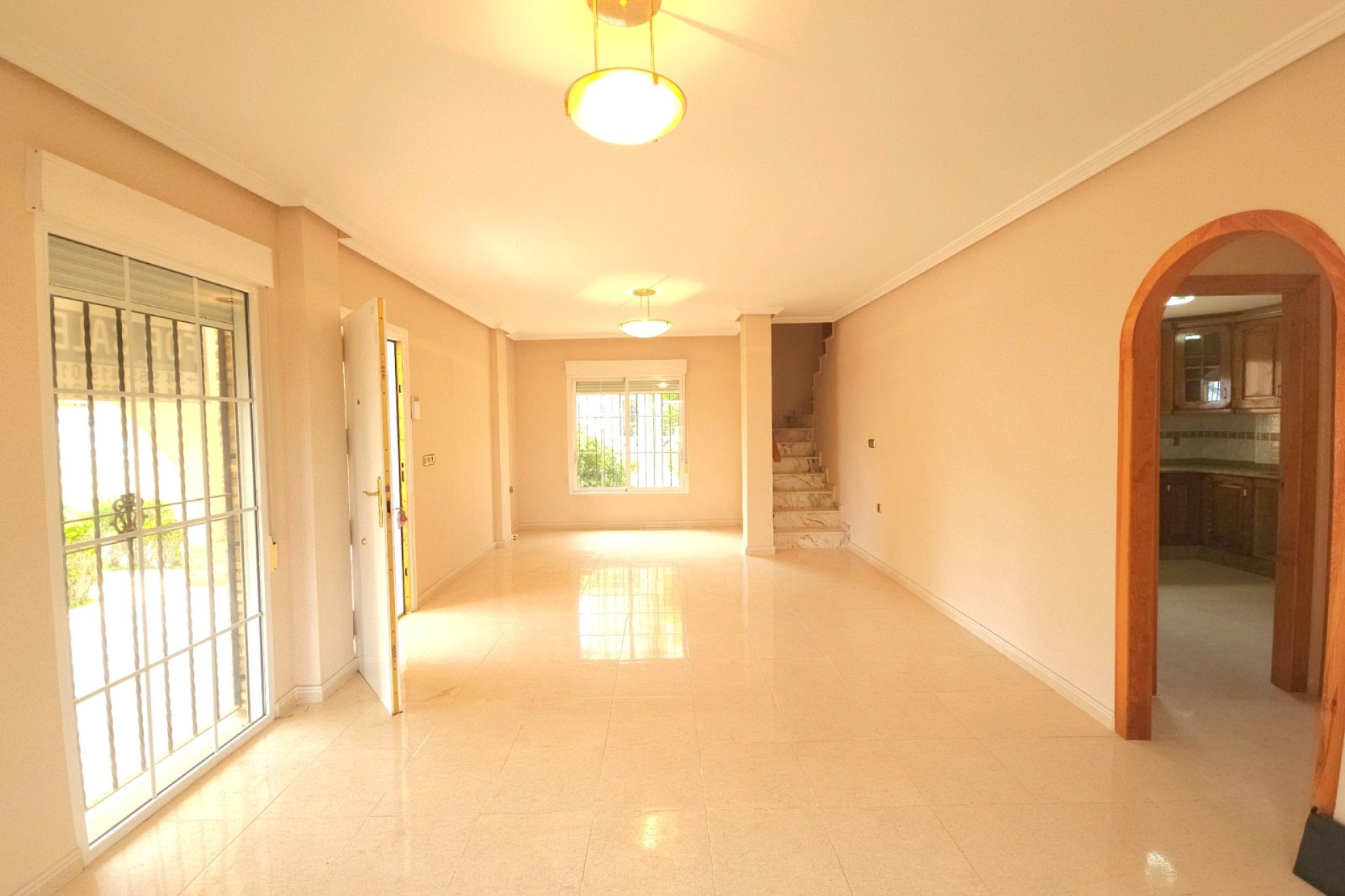 Resale - Villa -
Elche - La Marina