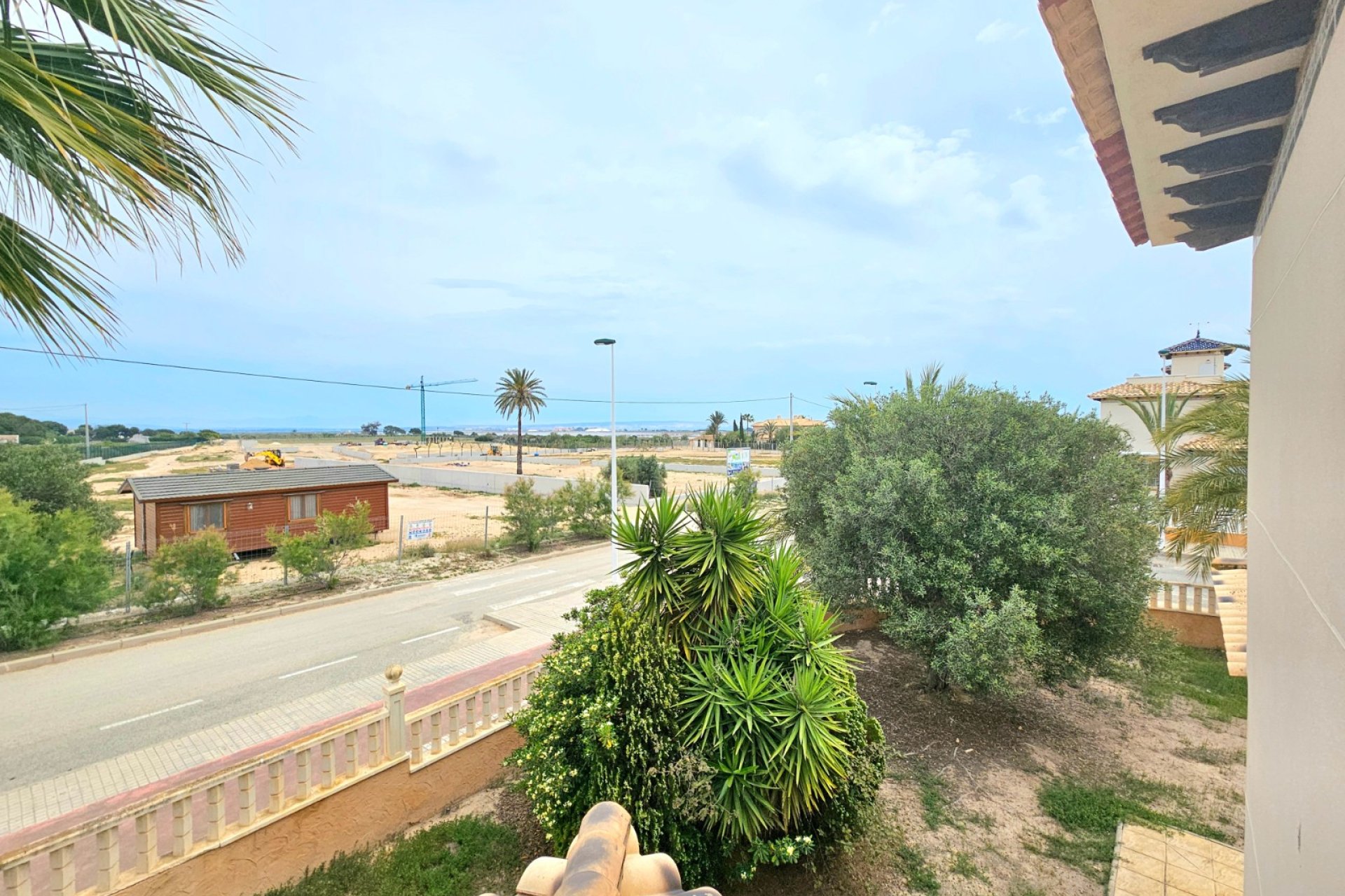 Resale - Villa -
Elche - La Marina