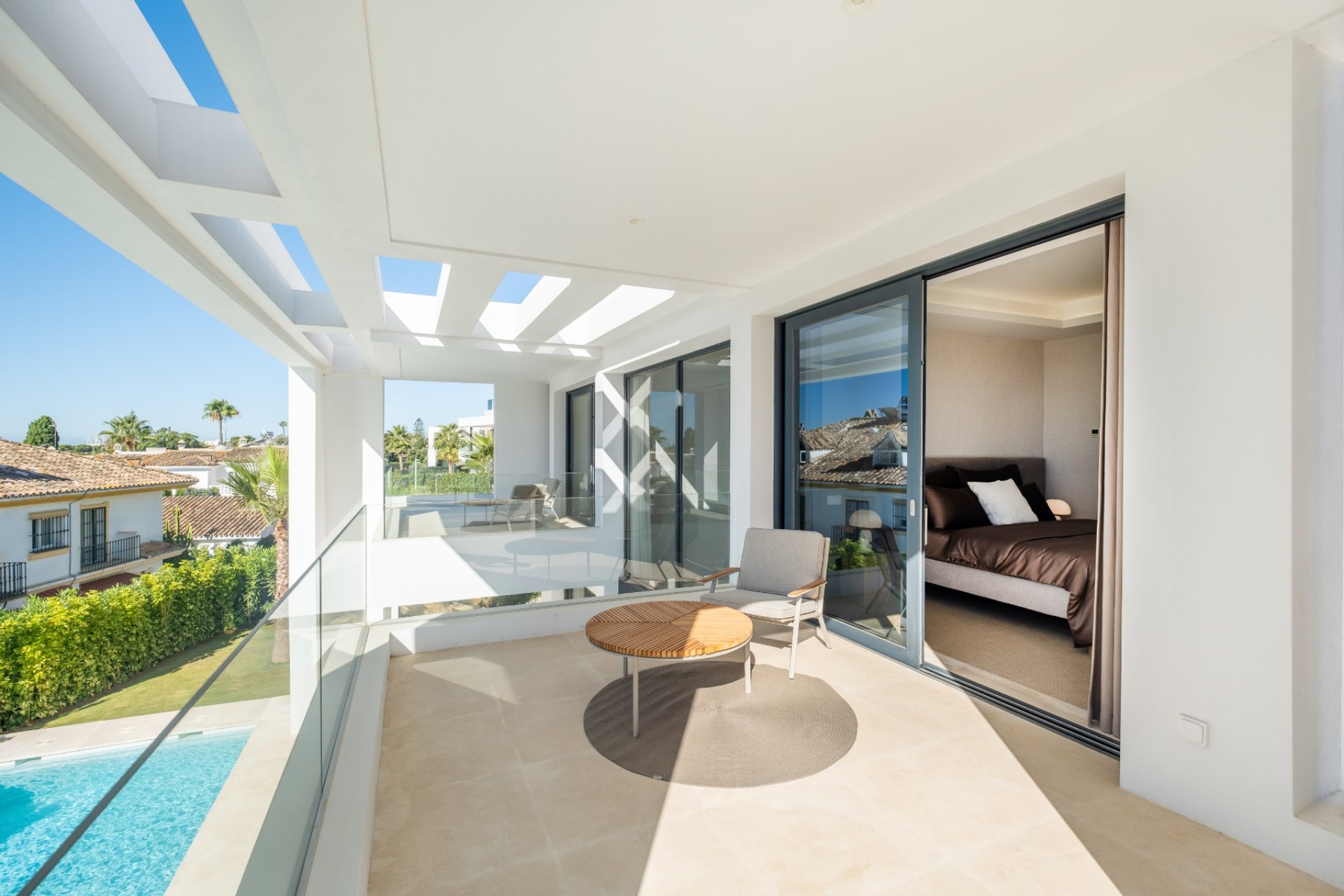 Resale - Villa -
Estepona - El Paraíso