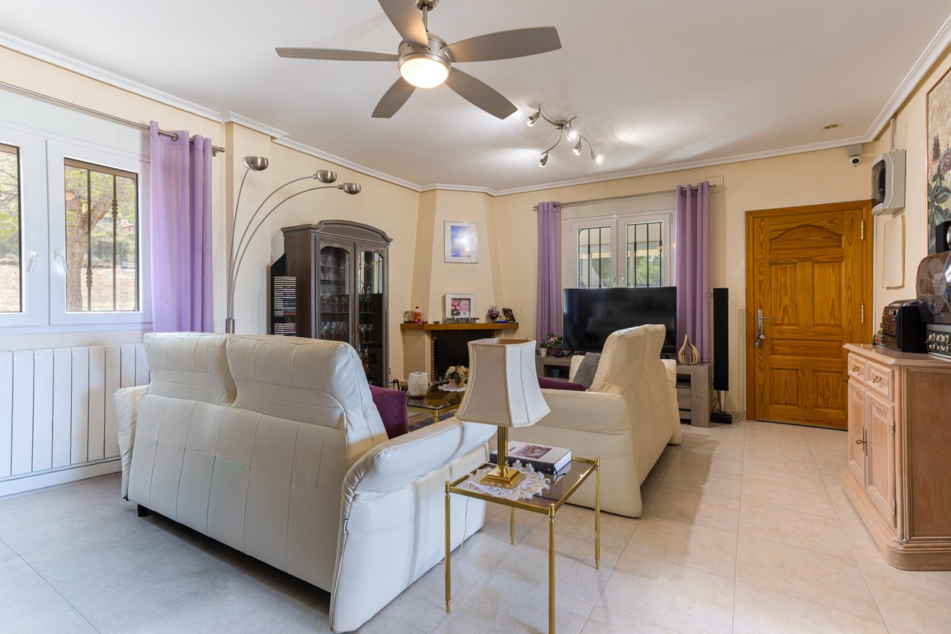 Resale - Villa -
La Zarza