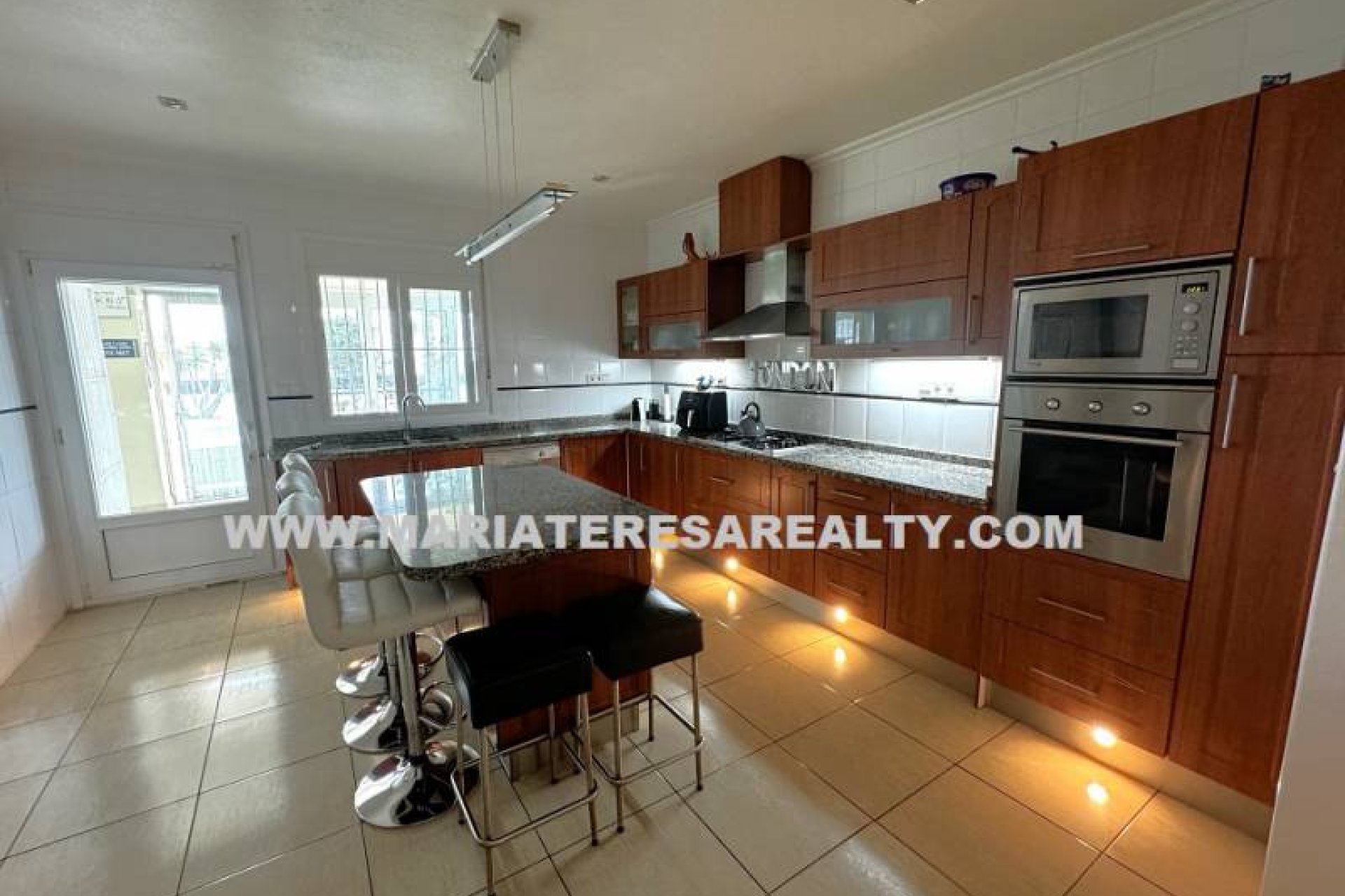 Resale - Villa -
Lo Santiago - Gea y Trujols