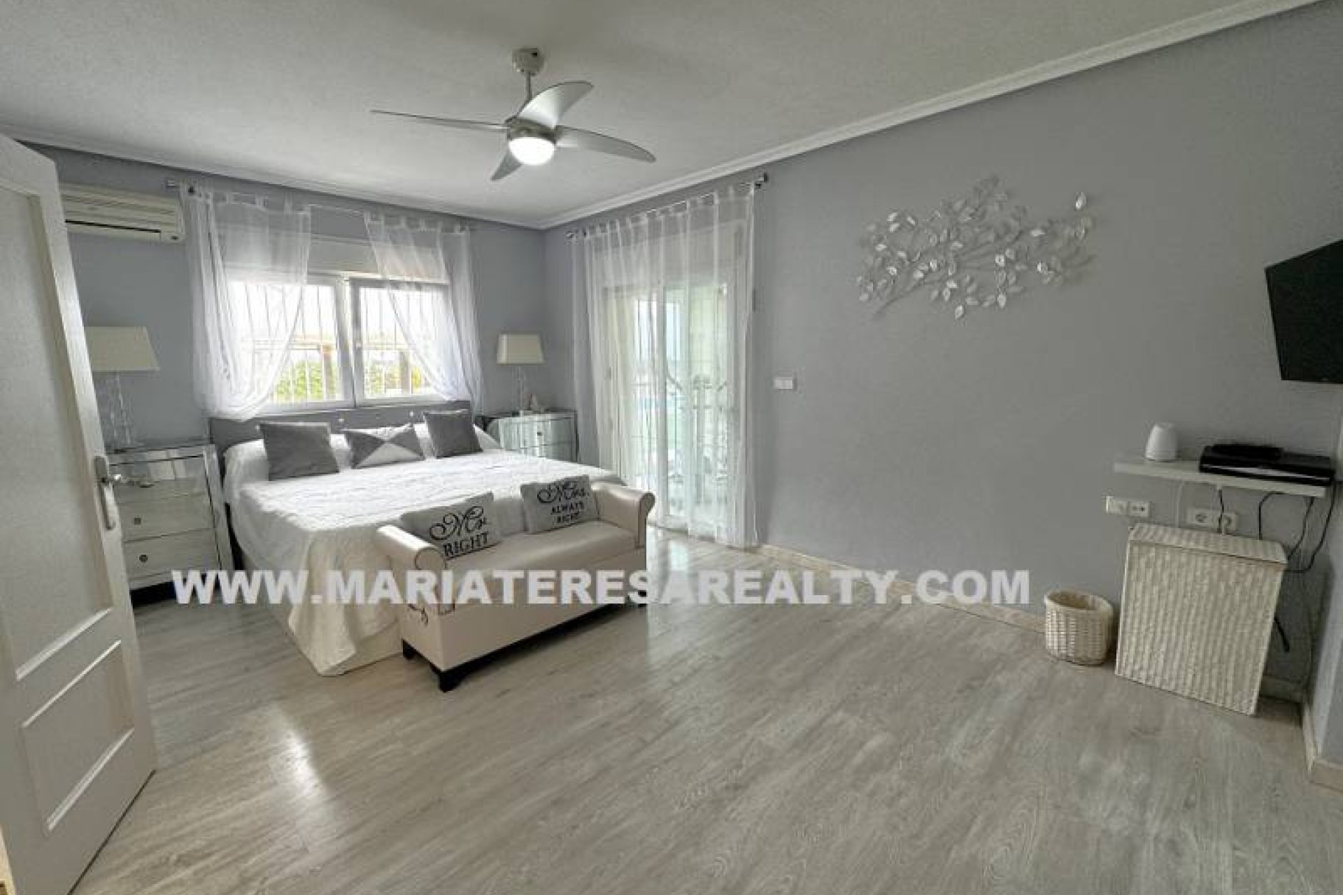 Resale - Villa -
Lo Santiago - Gea y Trujols