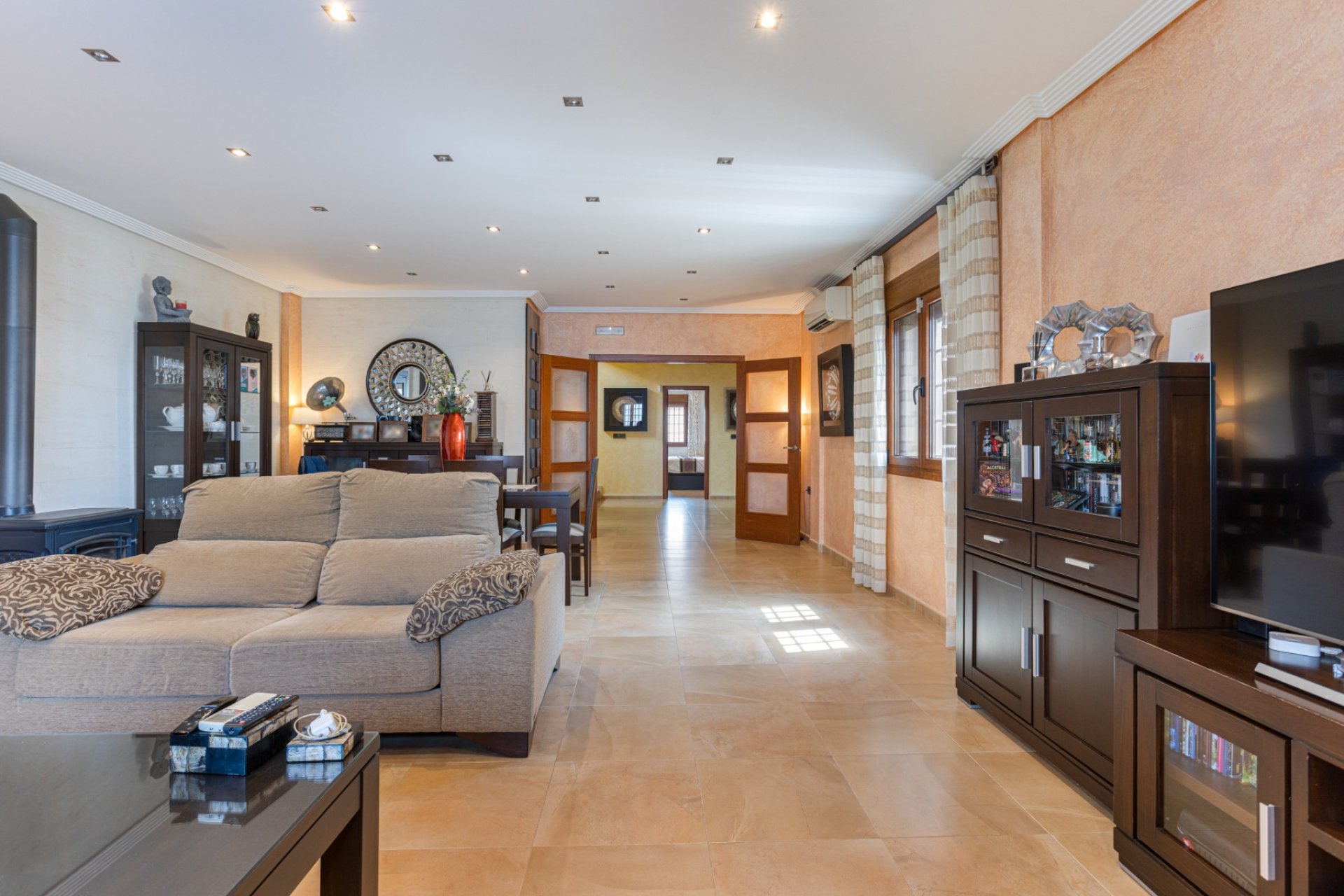 Resale - Villa -
Los Montesinos - La Herrada